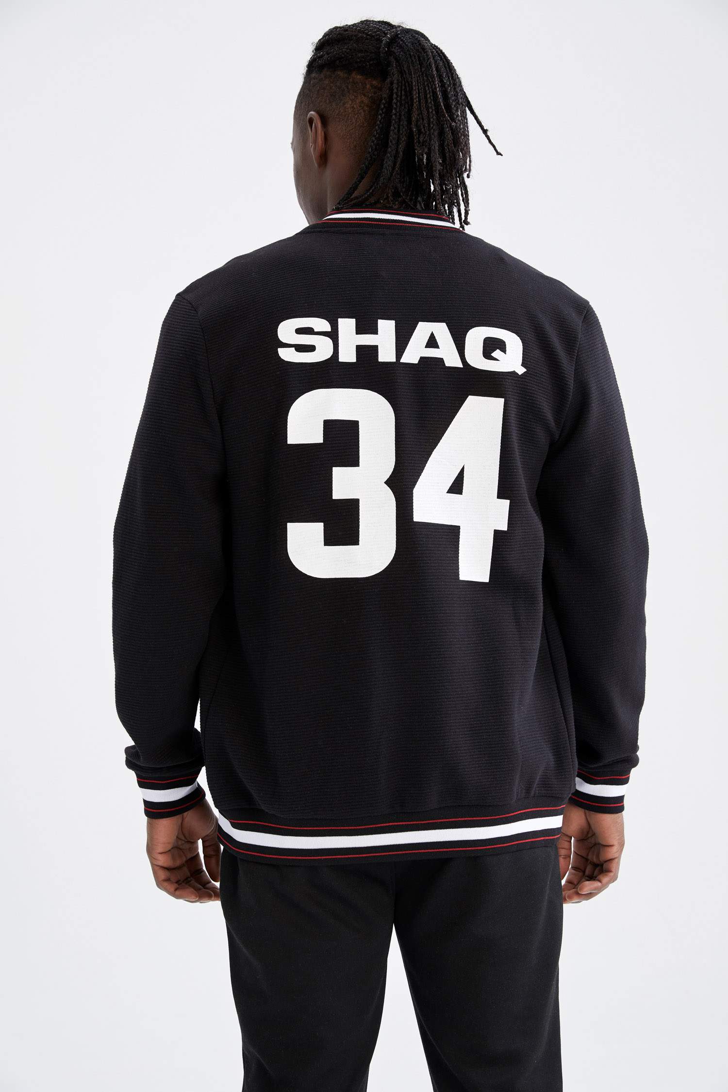 Defacto Fit Shaquille O'Neal Lisanslı Standart Fit Kolej Yaka Bomber Sırt Baskılı Hırka