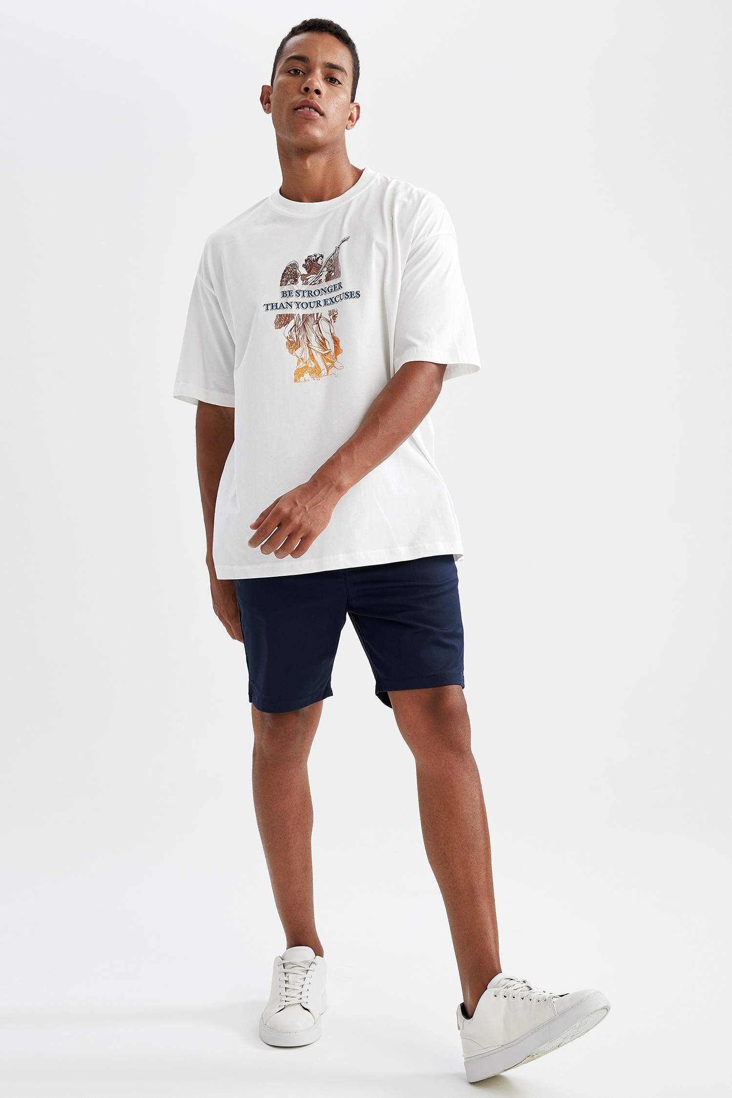Slim Fit Beli Bağcıklı Basic Şort