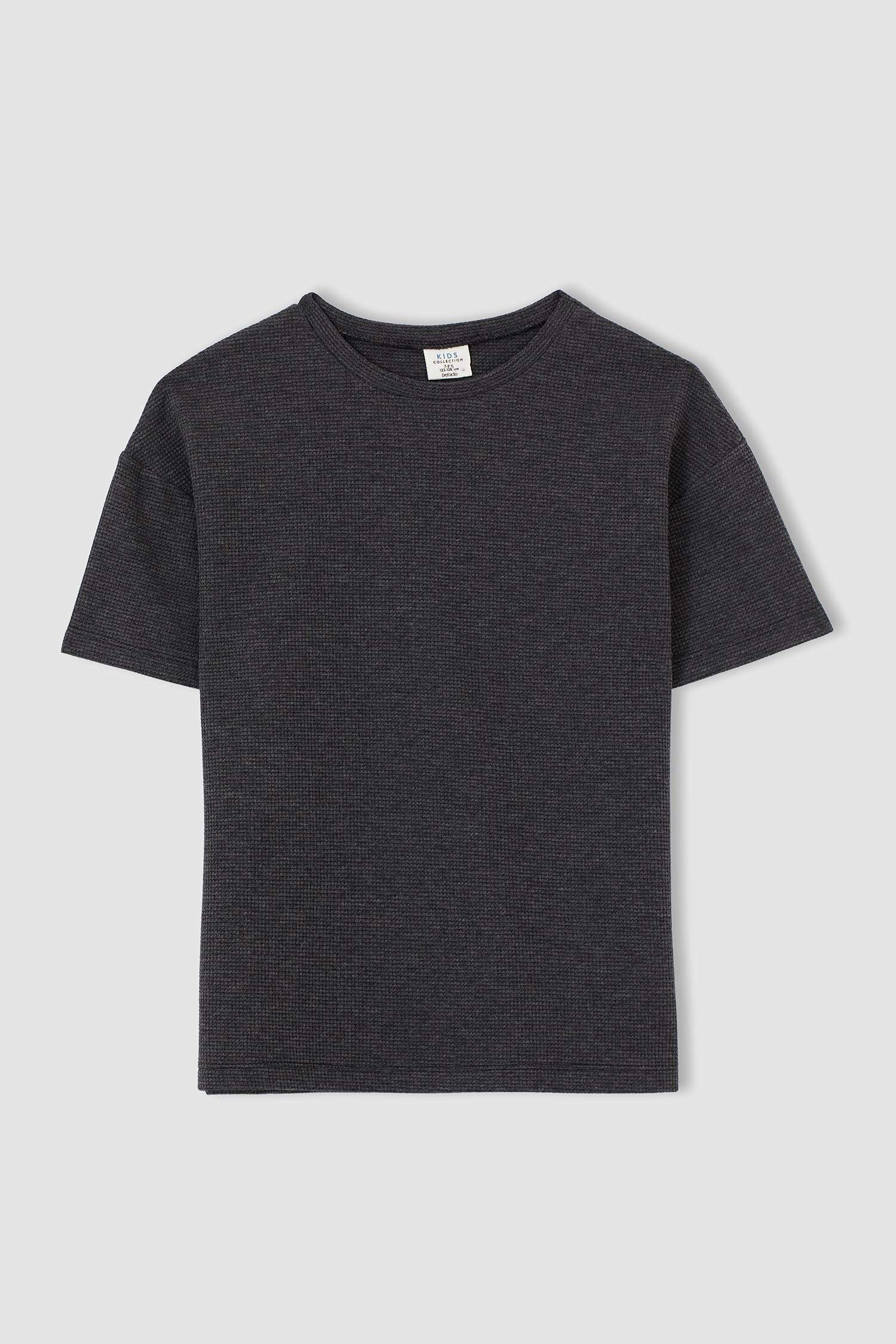 Erkek Çocuk Oversize Fit Dokulu Kısa Kollu Tişört