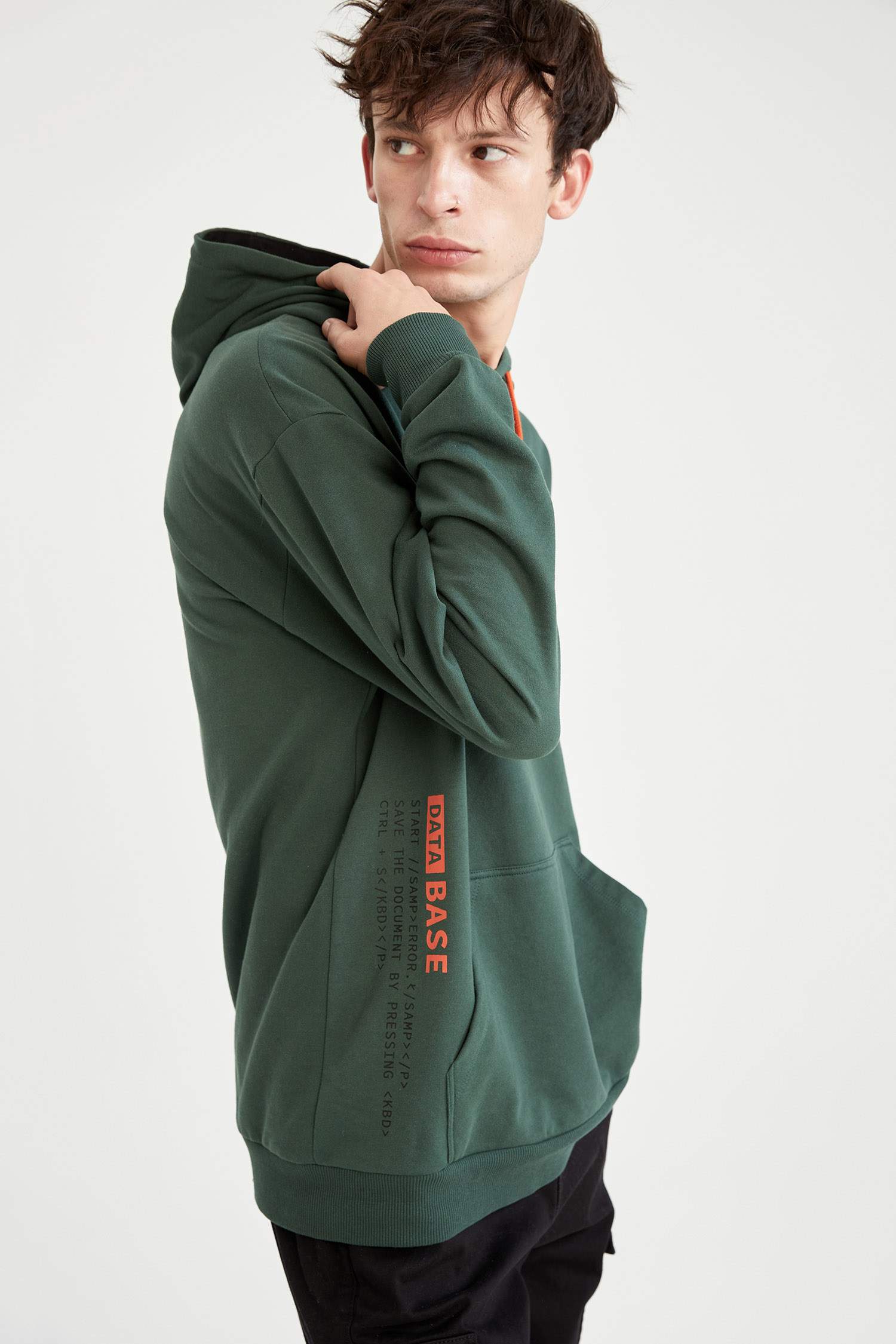 Oversize Fit Kapüşonlu Kanguru Cepli Uzun Kollu Sweatshirt