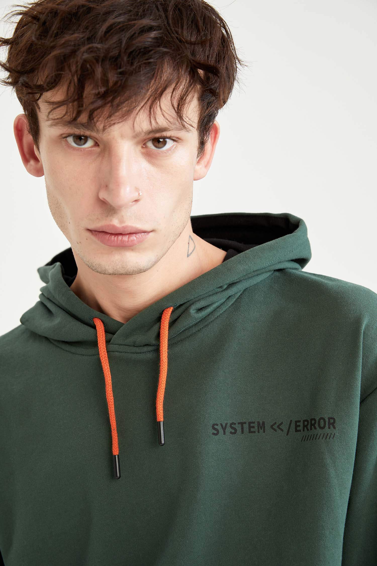 Oversize Fit Kapüşonlu Kanguru Cepli Uzun Kollu Sweatshirt