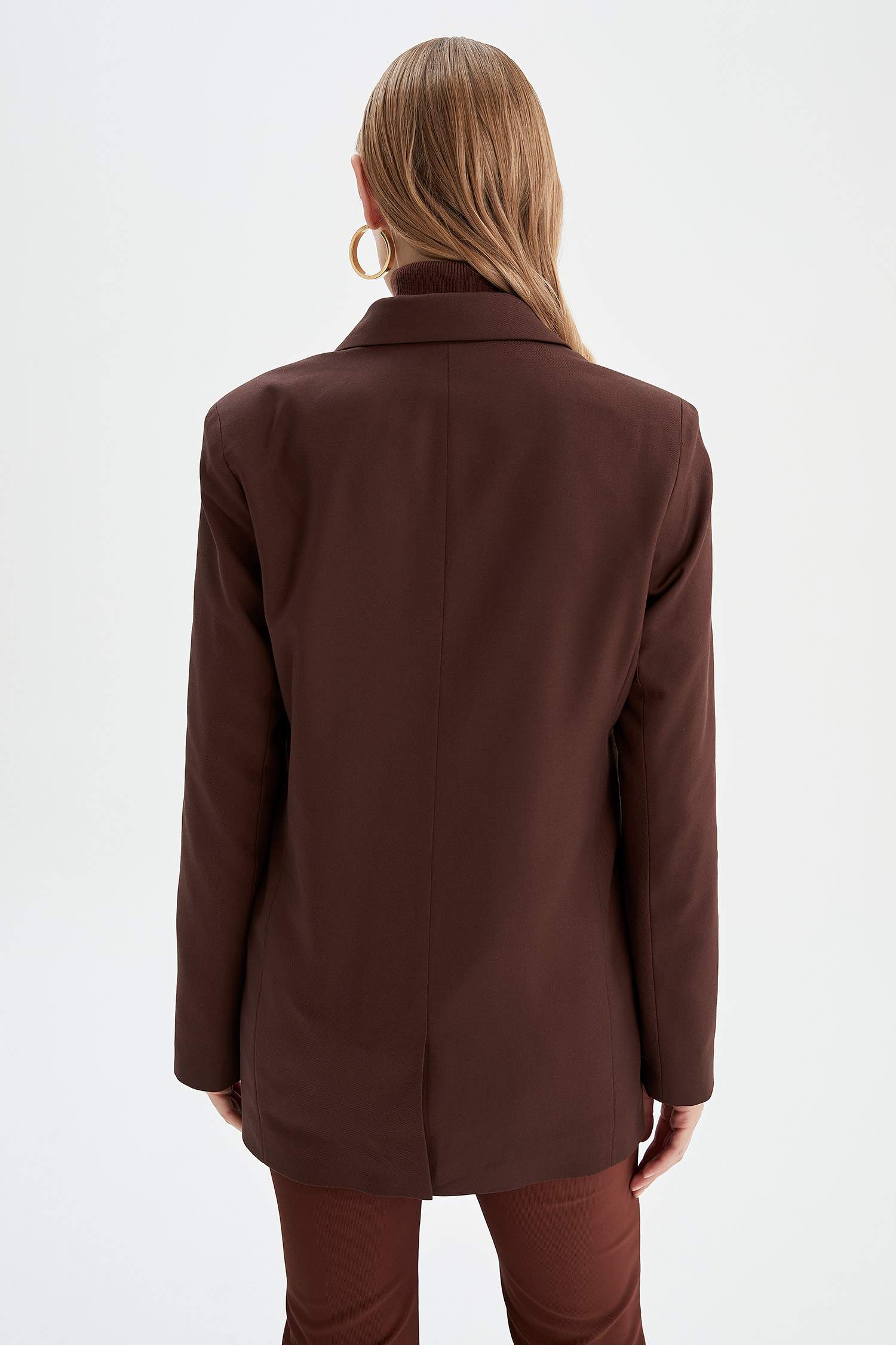 Basic Kapaklı Cepli Oversize Fit Uzun Kollu Blazer Ceket
