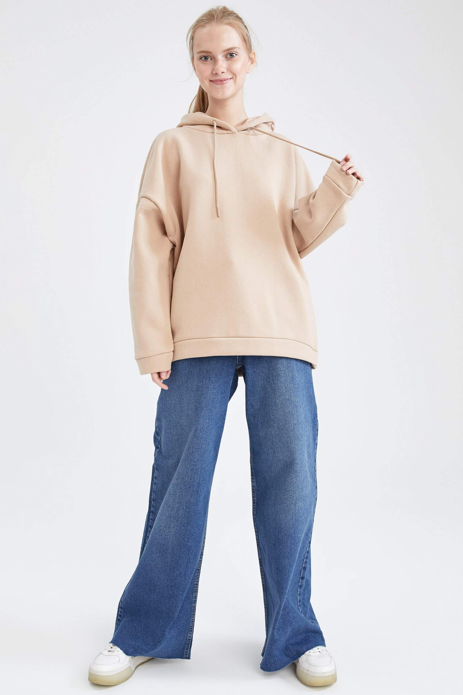 Basic Kapüşonlu İçi Polarlı Relax Fit Sweatshirt