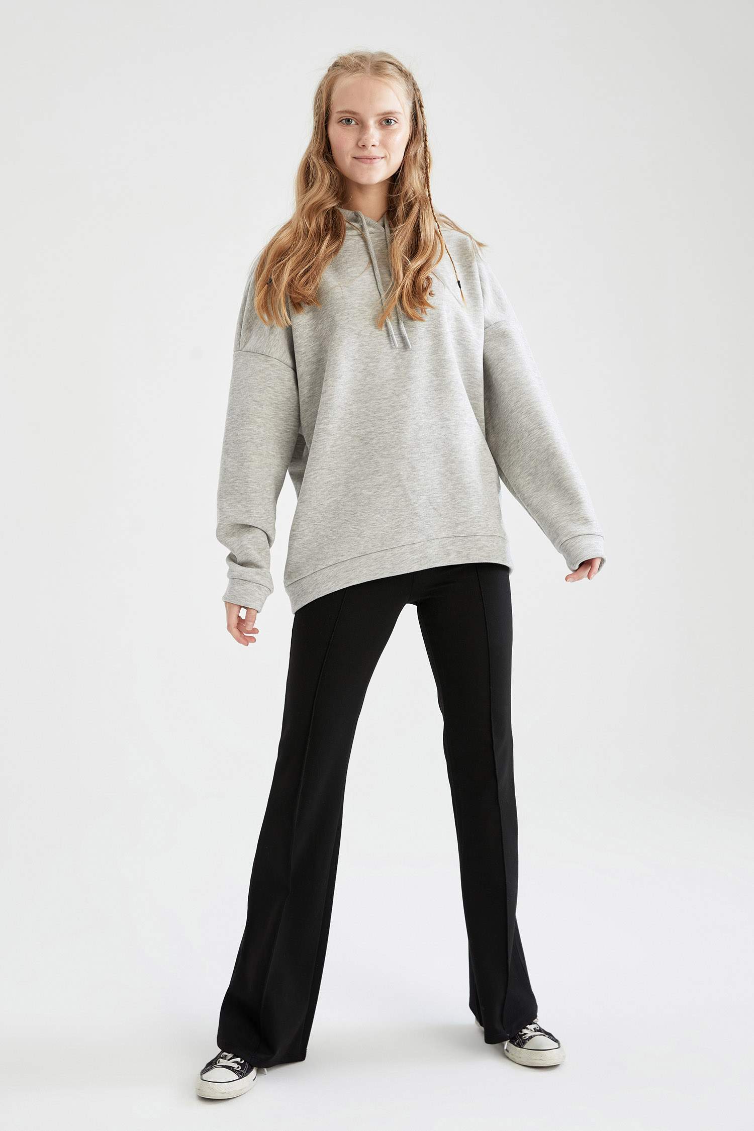 Basic Kapüşonlu İçi Polarlı Relax Fit Sweatshirt