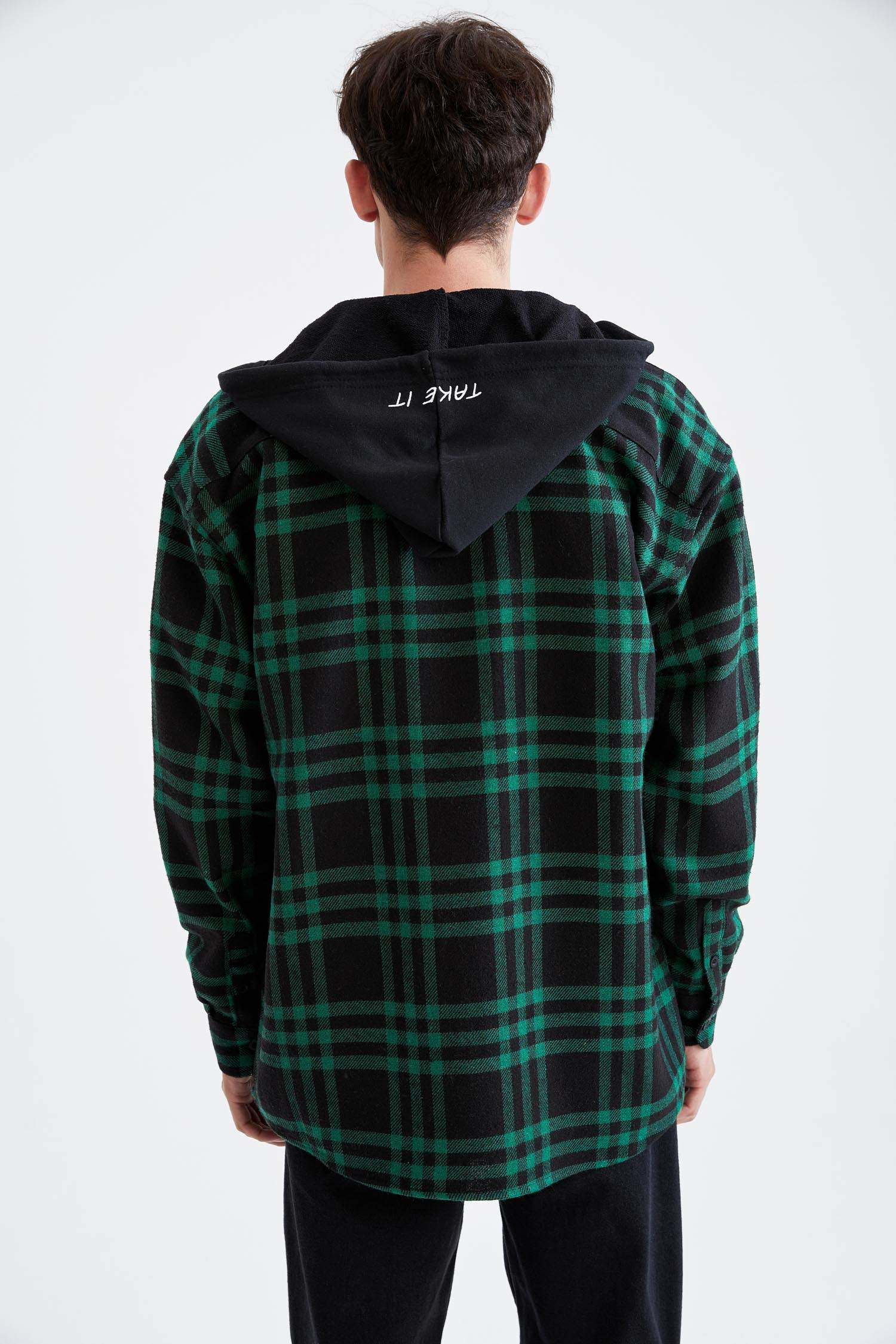 Oversize Fit Kapüşonlu Ekose Desenli Uzun Kollu Oduncu Gömlek