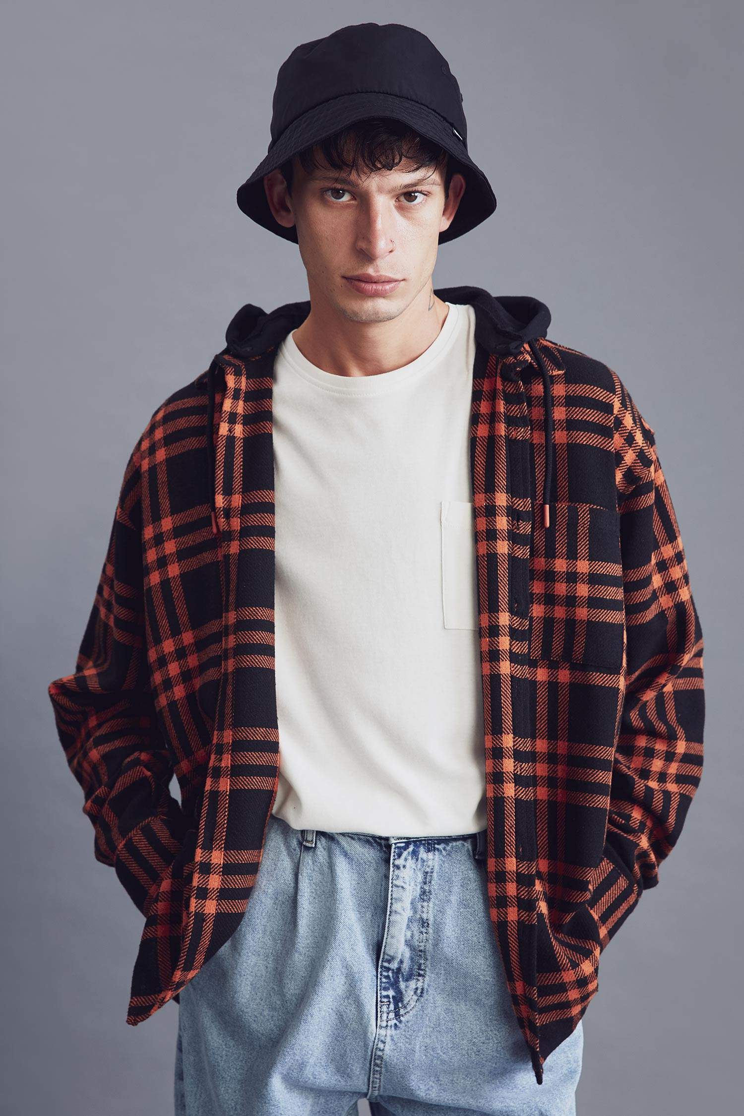 Oversize Fit Kapüşonlu Ekose Desenli Uzun Kollu Oduncu Gömlek