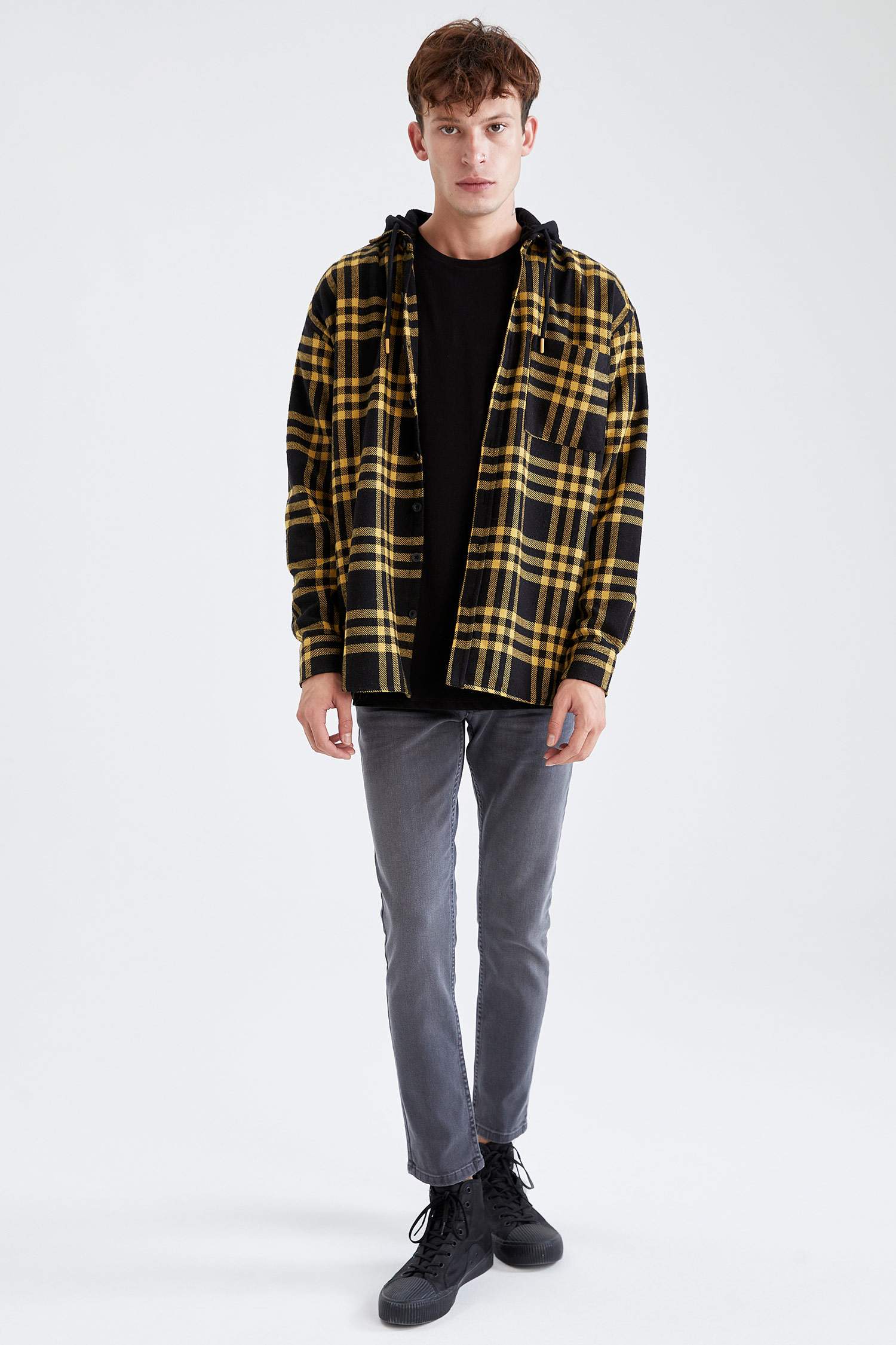 Oversize Fit Kapüşonlu Ekose Desenli Uzun Kollu Oduncu Gömlek