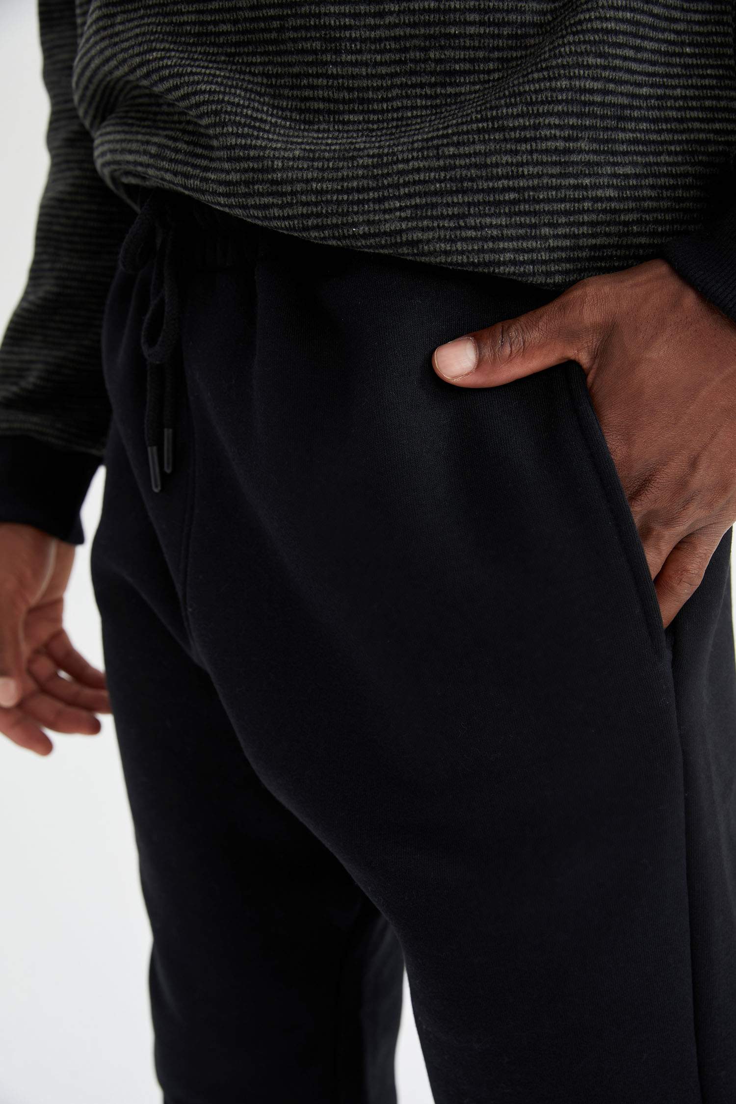 Relax Fit Basic Jogger Eşofman Altı