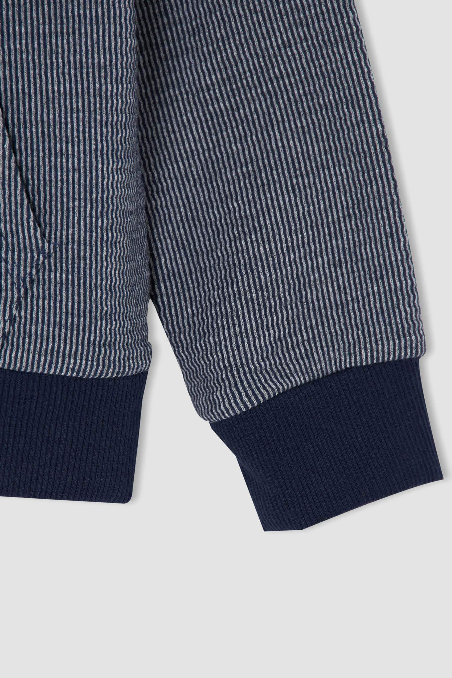 Erkek Çocuk Regular Fit Kapüşonlu Kanguru Cepli Sweatshirt