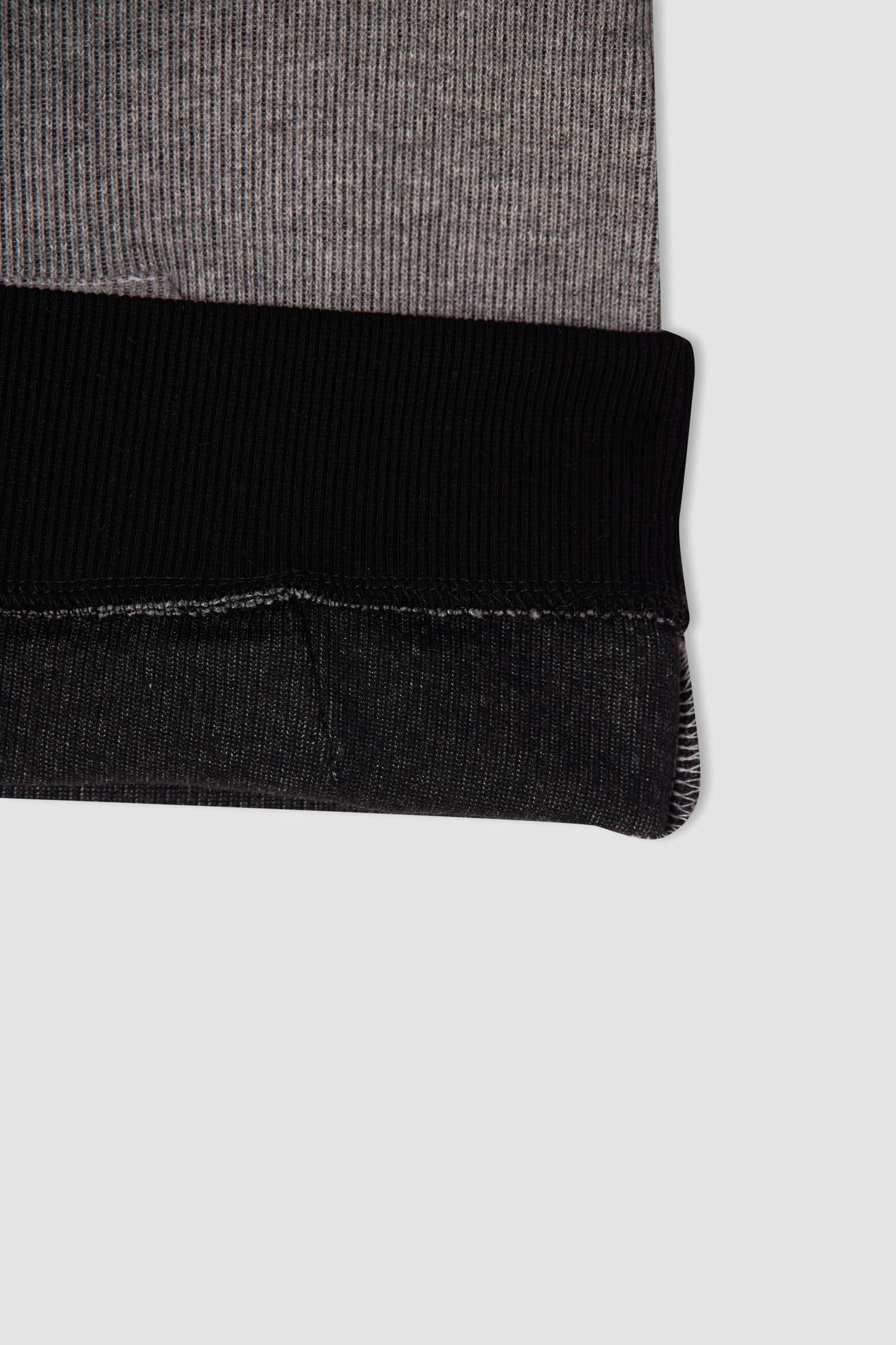 Erkek Çocuk Regular Fit Kapüşonlu Kanguru Cepli Sweatshirt
