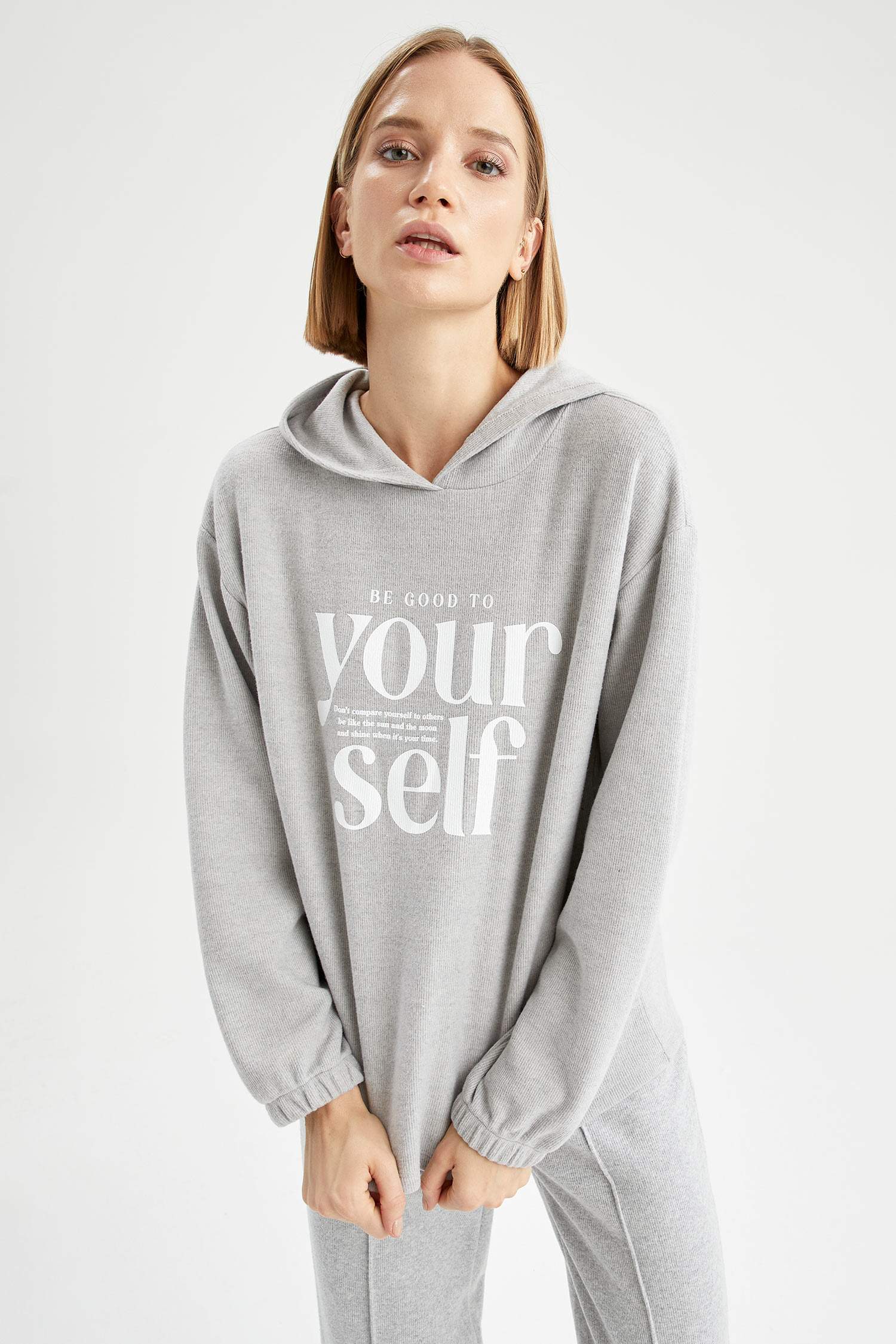 Slogan Baskılı Kapüşonlu Relax Fit Sweatshirt