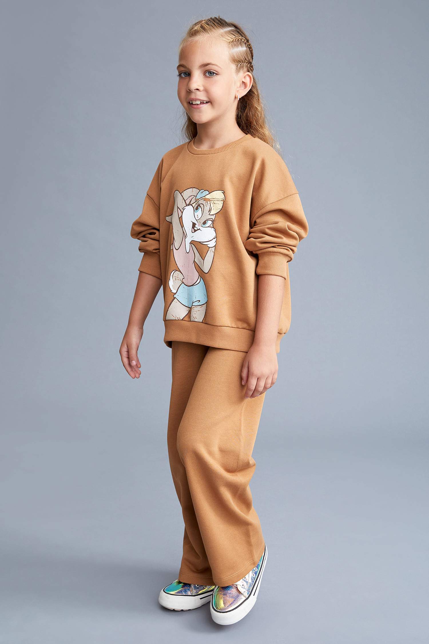 Kız Çocuk Bugs Bunny Lisanslı Relax Fit Sweatshirt