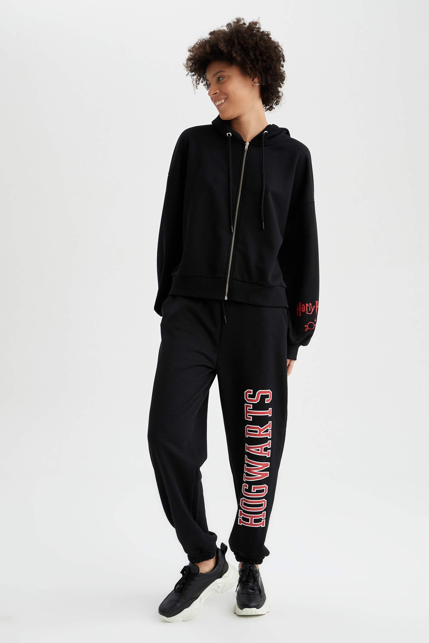 Harry Potter Lisanslı Regular Fit Kapüşonlu Fermuarlı Uzun Kollu Sweatshirt