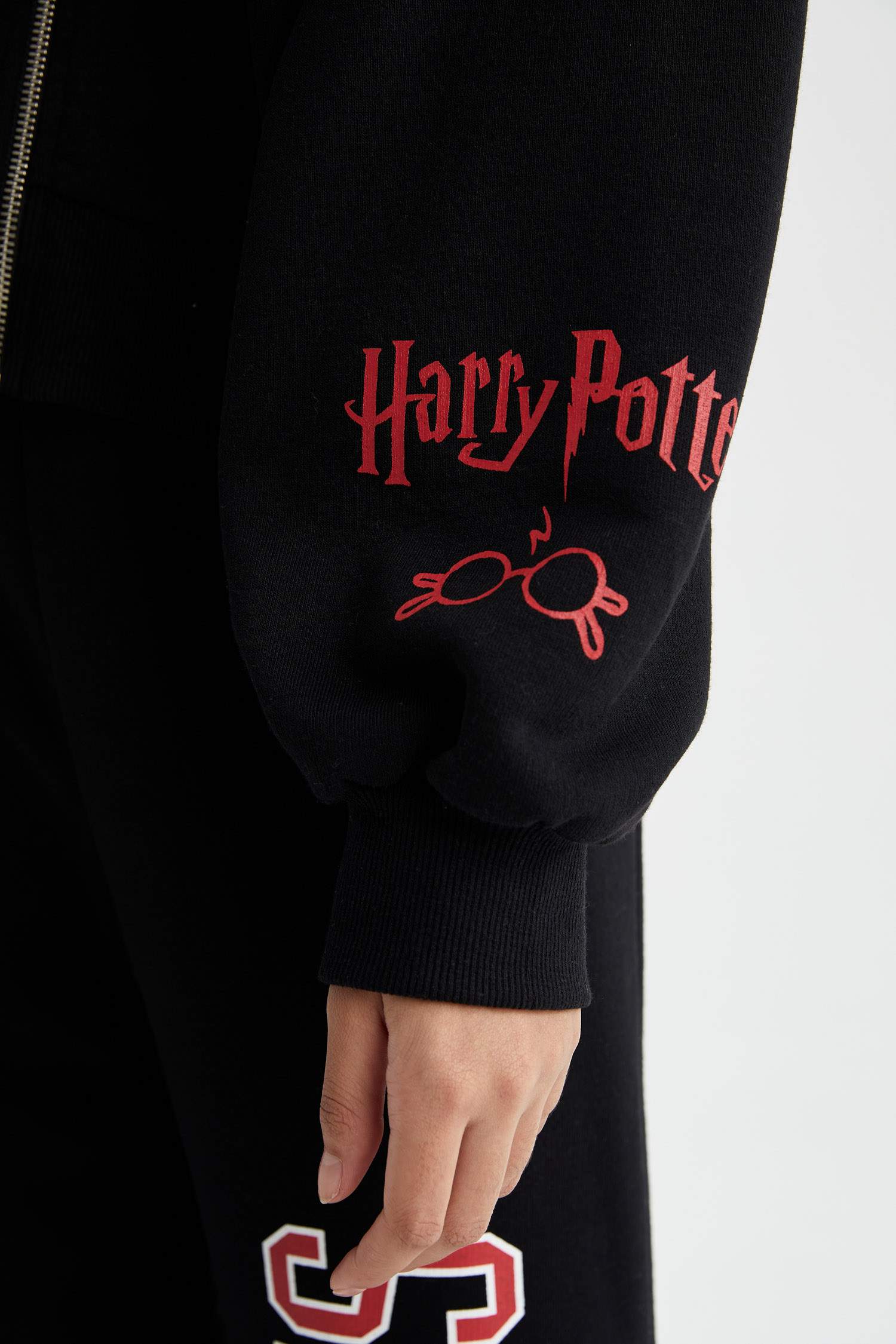 Harry Potter Lisanslı Regular Fit Kapüşonlu Fermuarlı Uzun Kollu Sweatshirt