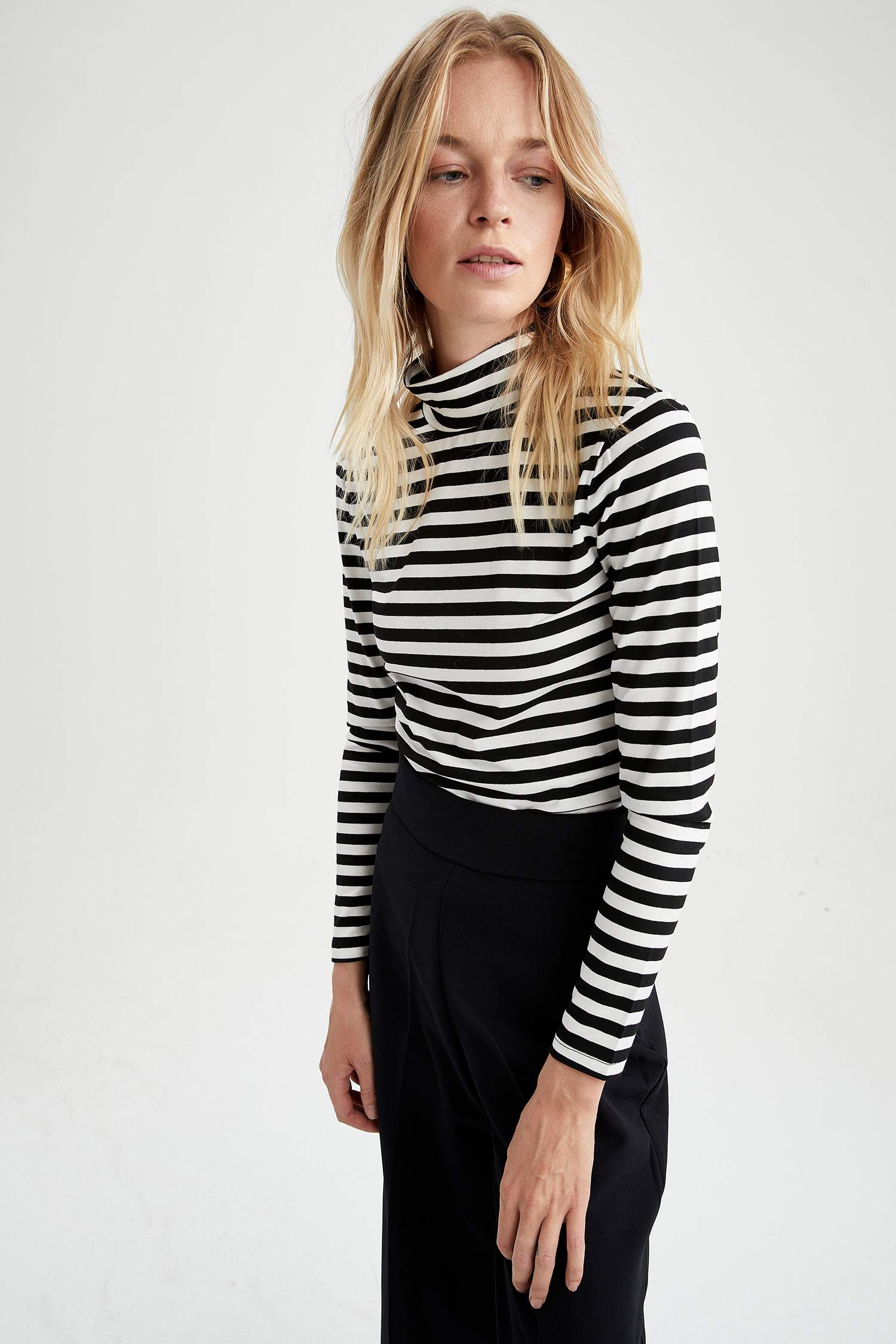 Çizgili Slim Fit Uzun Kollu Tişört