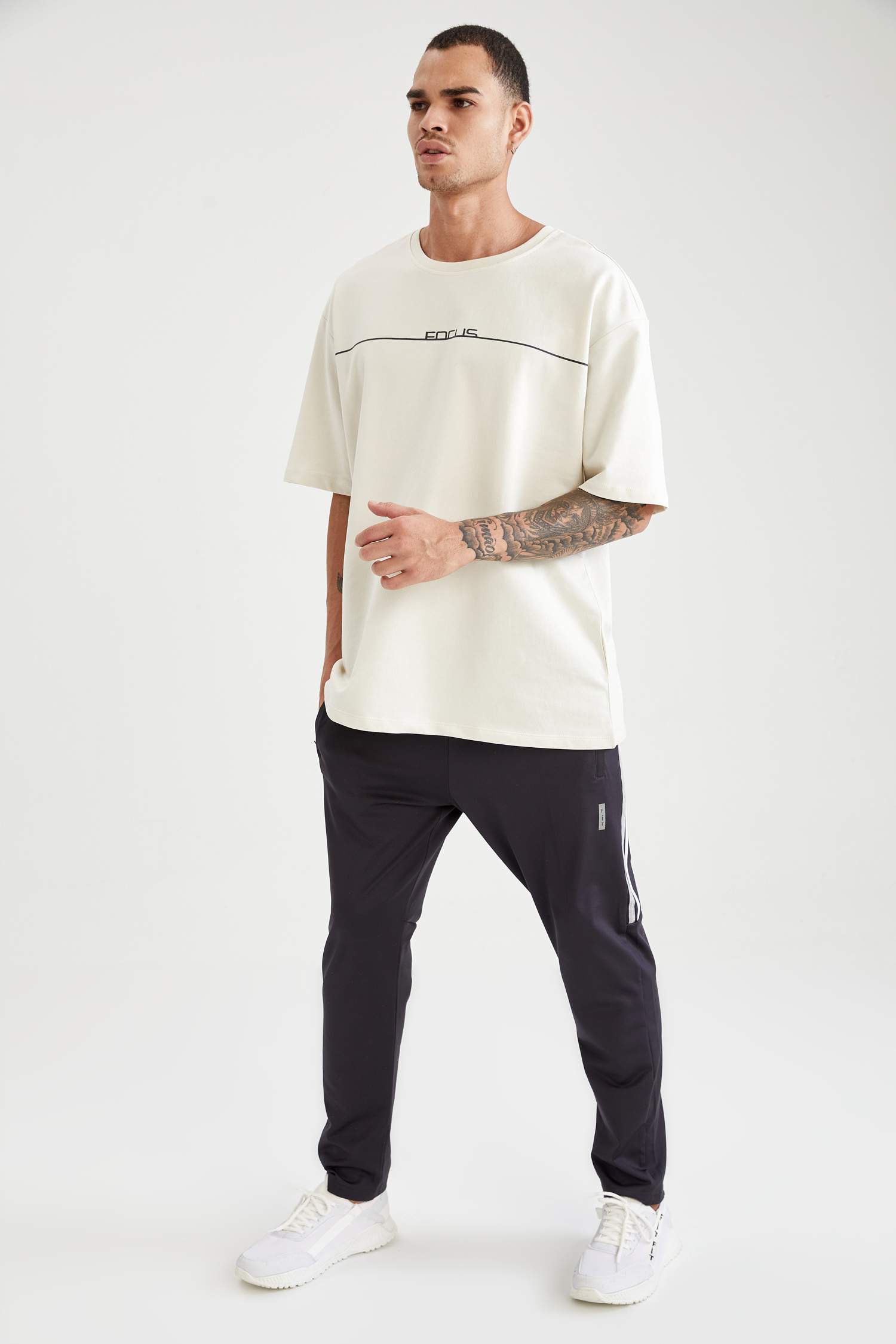 Slim Fit Şerit Detaylı Spor Jogger Eşofman Altı