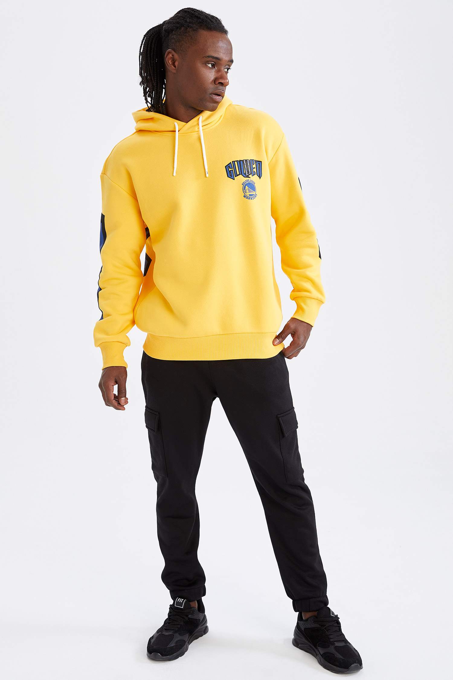 NBA Golden State Warriors Lisanslı Oversize Fit Kapüşonlu Sırt Baskılı Sweatshirt