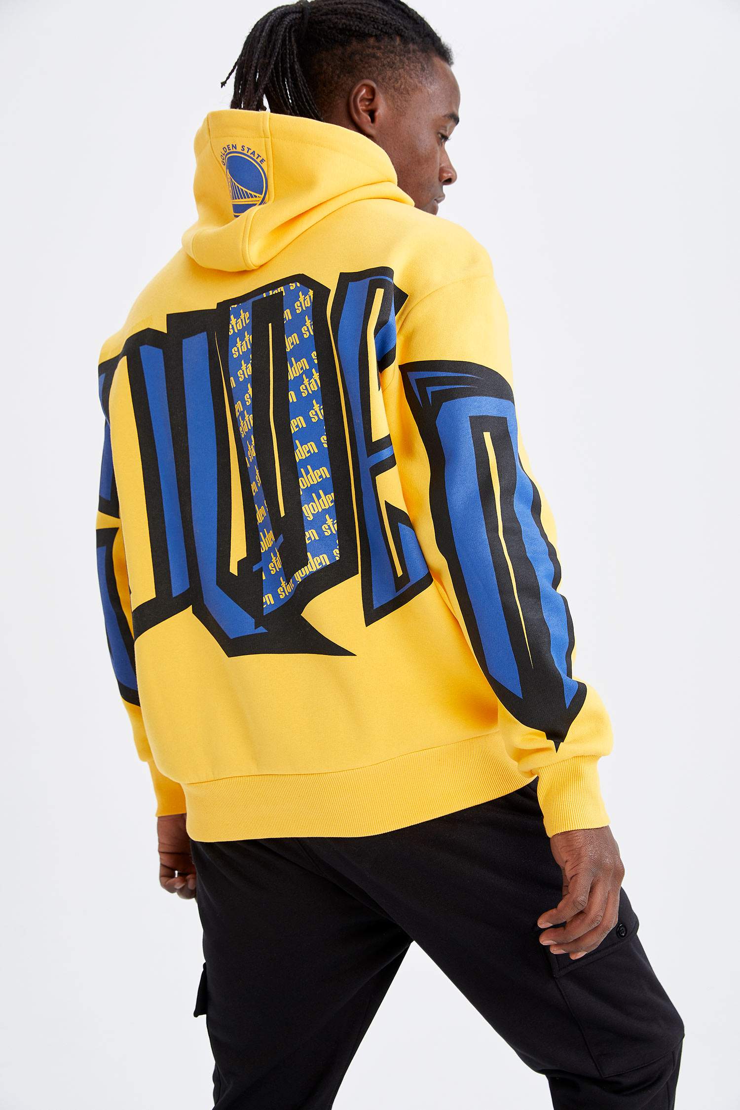 NBA Golden State Warriors Lisanslı Oversize Fit Kapüşonlu Sırt Baskılı Sweatshirt