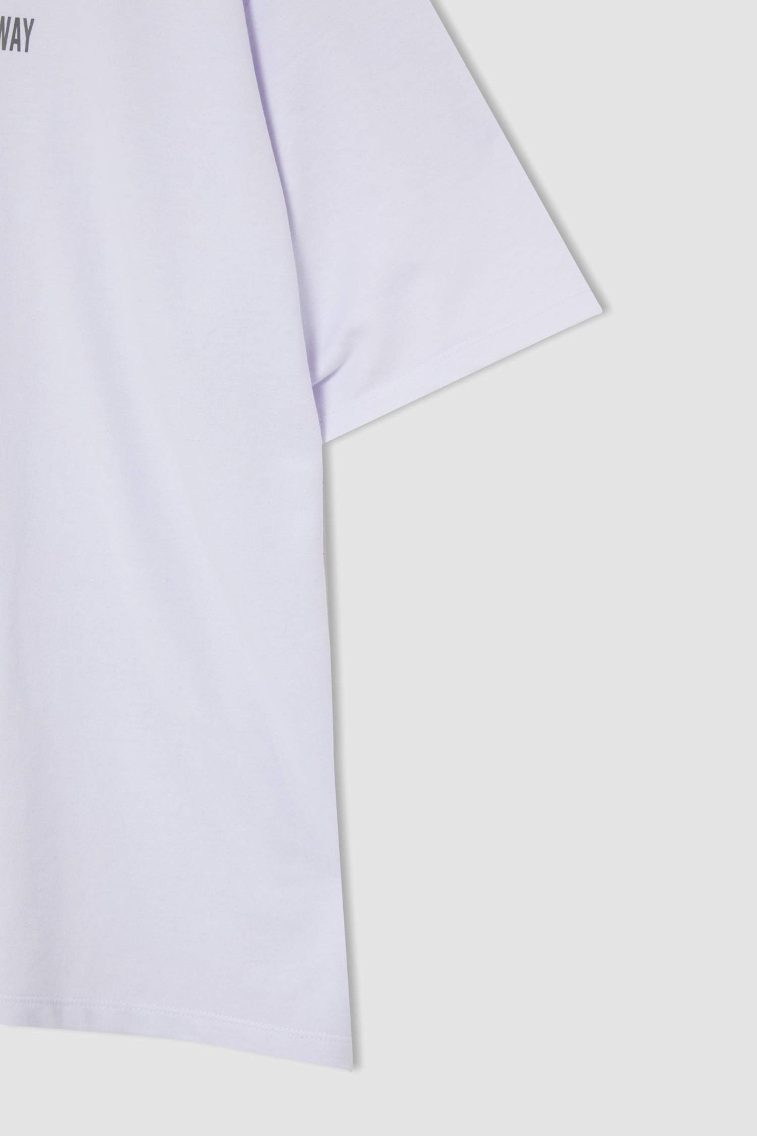 Oversize Fit Bisiklet Yaka Sırt Baskılı Kısa Kollu Tişört