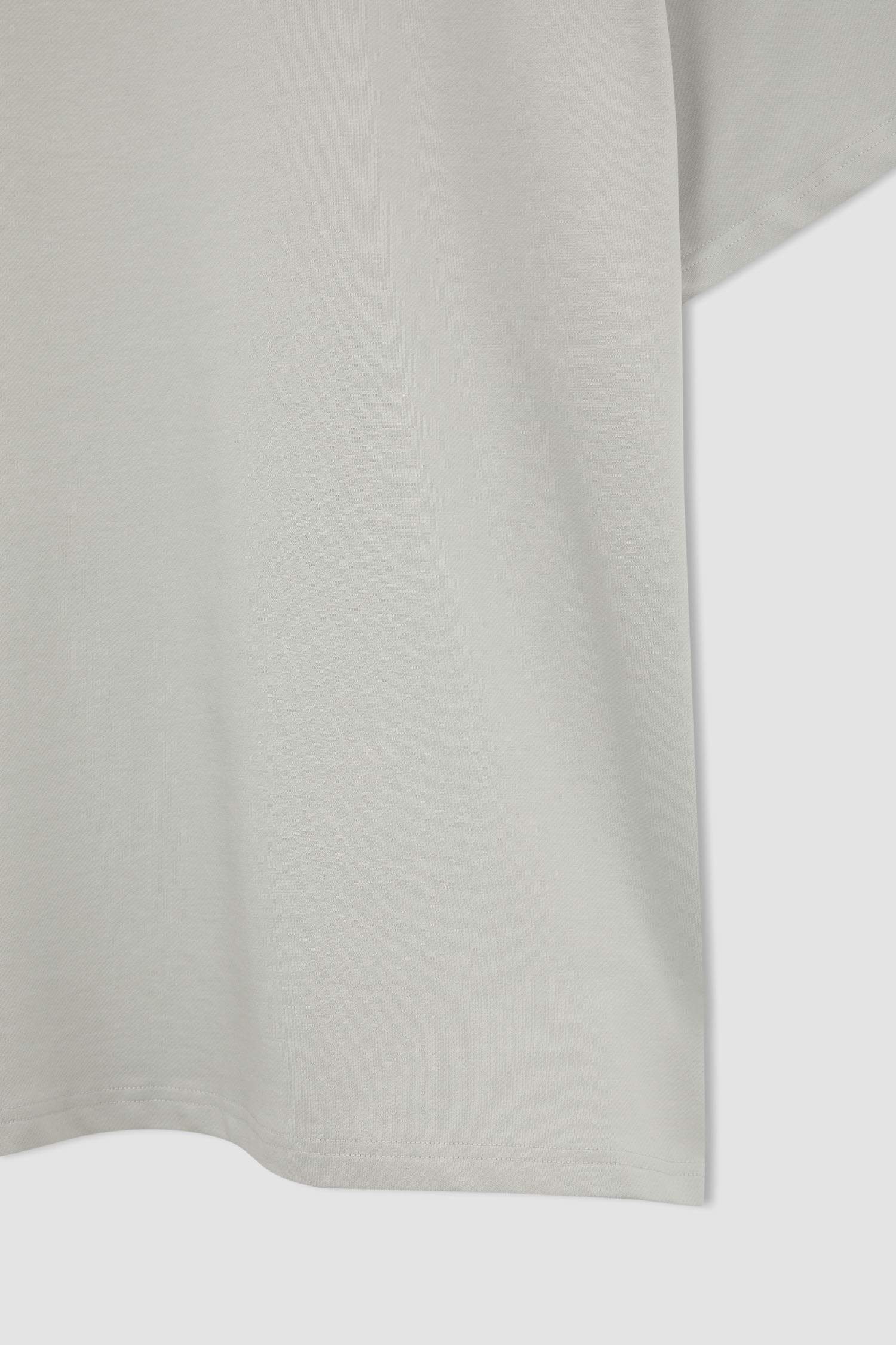 Oversize Fit Bisiklet Yaka Baskılı Kısa Kollu Spor Tişört
