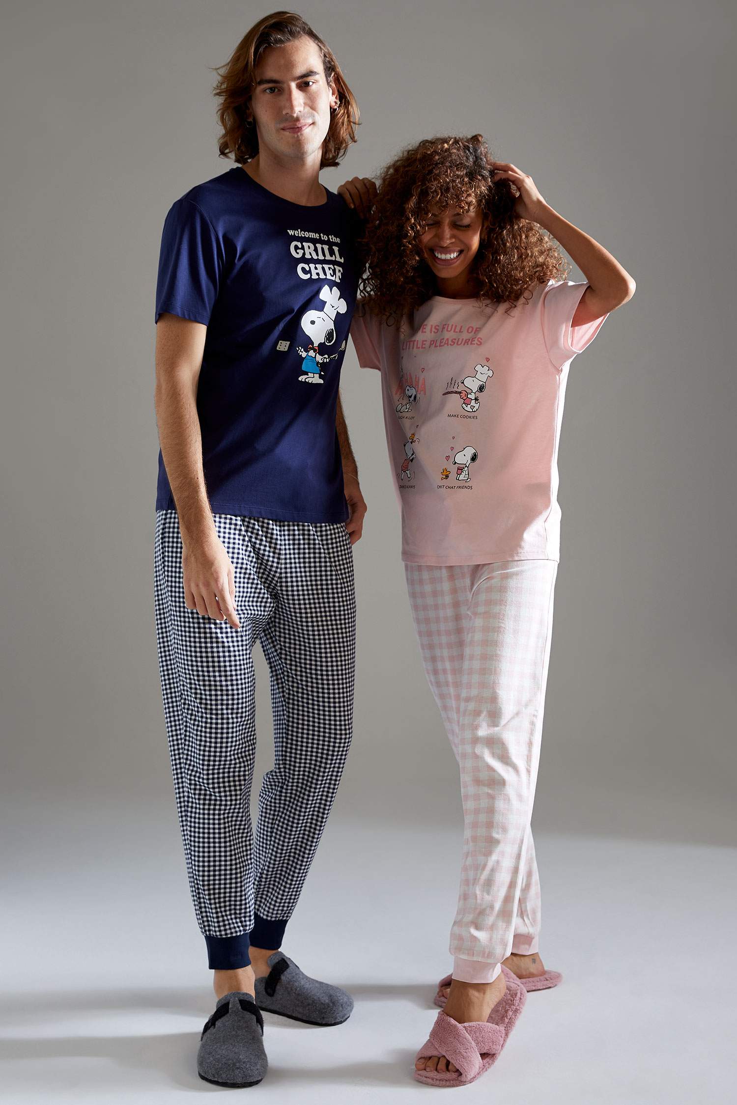 Aile Konsepti Snoopy Lisanslı Regular Fit Kısa Kollu Pamuklu Pijama Takım