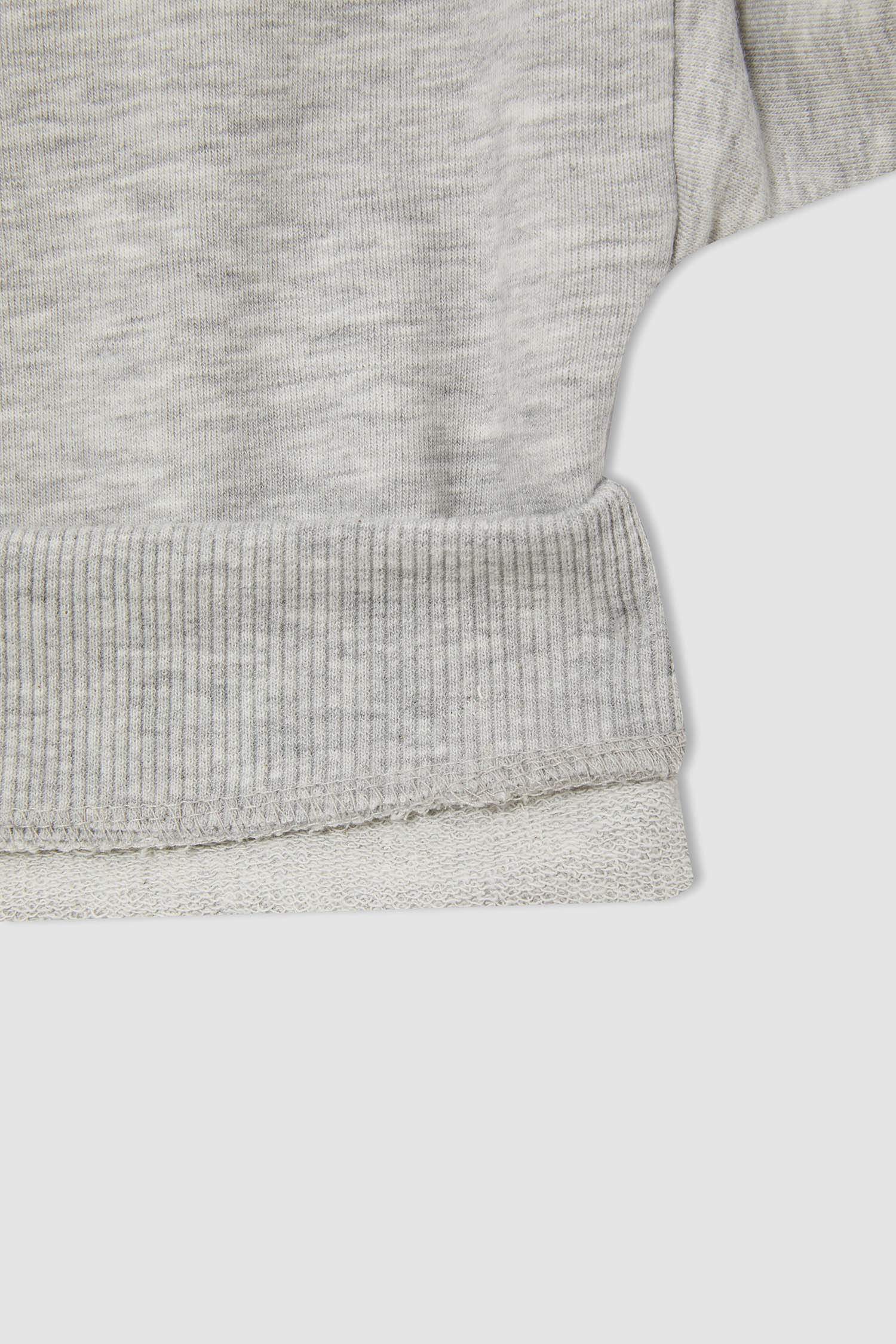 Kız Çocuk NBA Lisanslı Regular Fit Kapüşonlu Sweatshirt