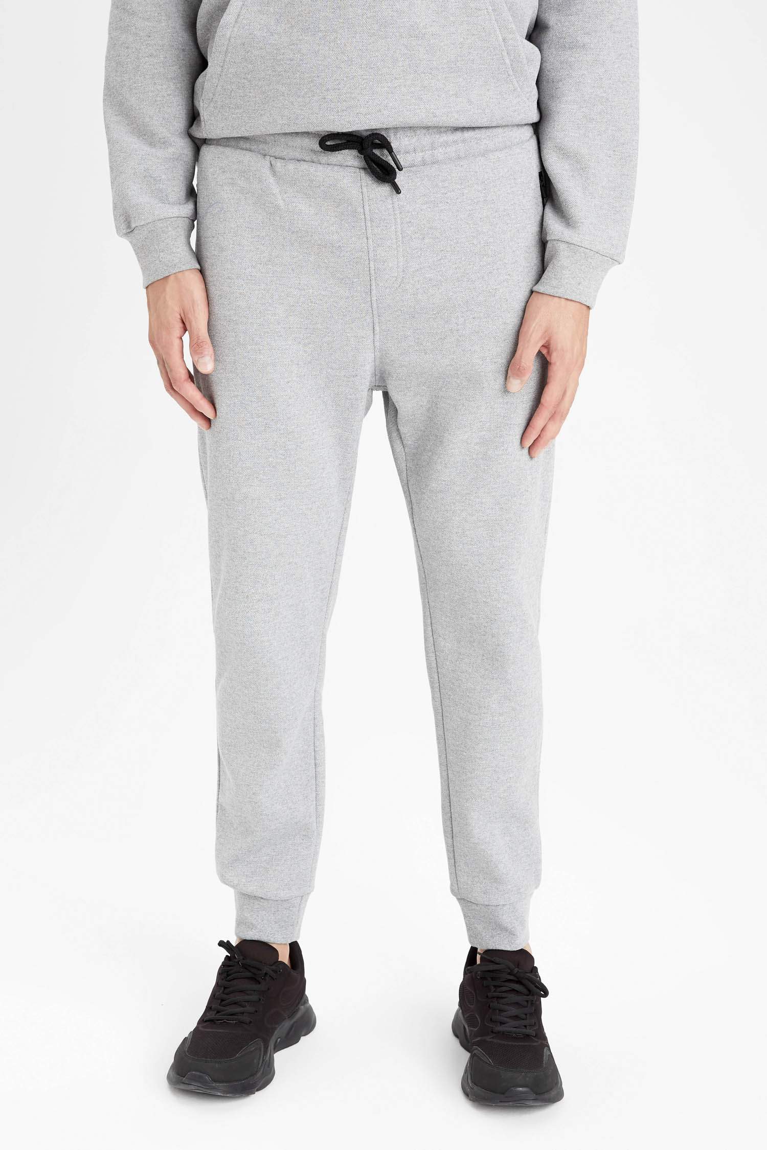 Defacto Slim Fit Pike Jogger Eşofman Altı. 3 Defacto Slim Fit Pike Jogger Eşofman Altı. 3