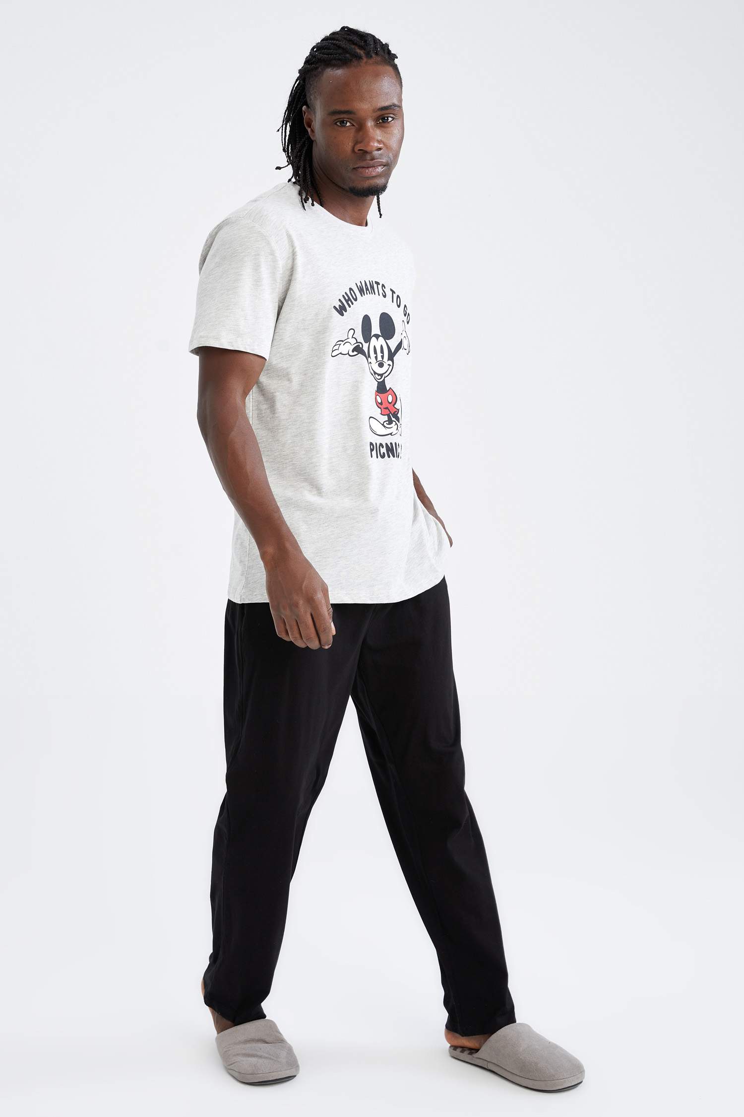 Aile Konsepti Mickey ve Minnie Lisanslı Regular Fit Pijama Takımı