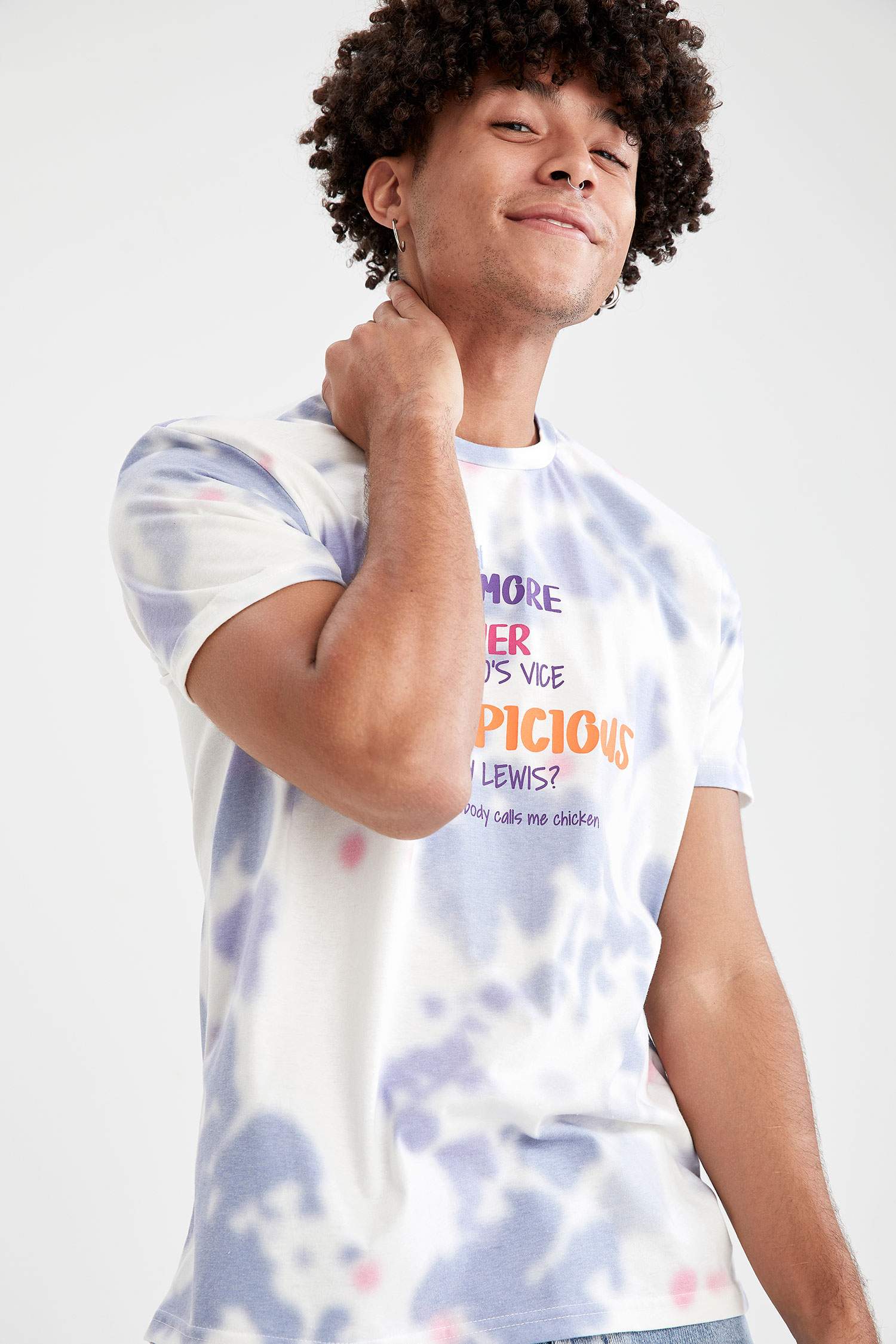 Regular Fit Bisiklet Yaka Batik Baskılı Kısa Kollu Tişört