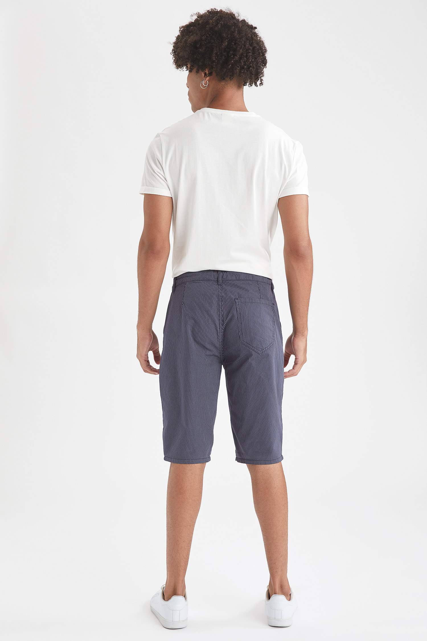 Regular Fit Basic Bermuda Şort