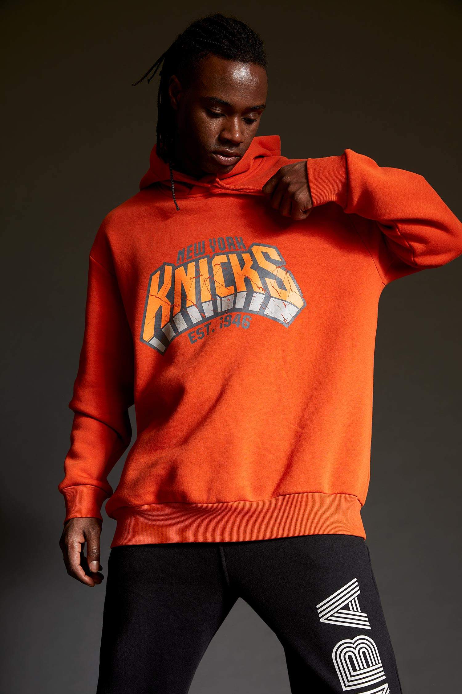 NBA New York Knicks Lisanslı Oversize Fit Kapüşonlu Sweatshirt
