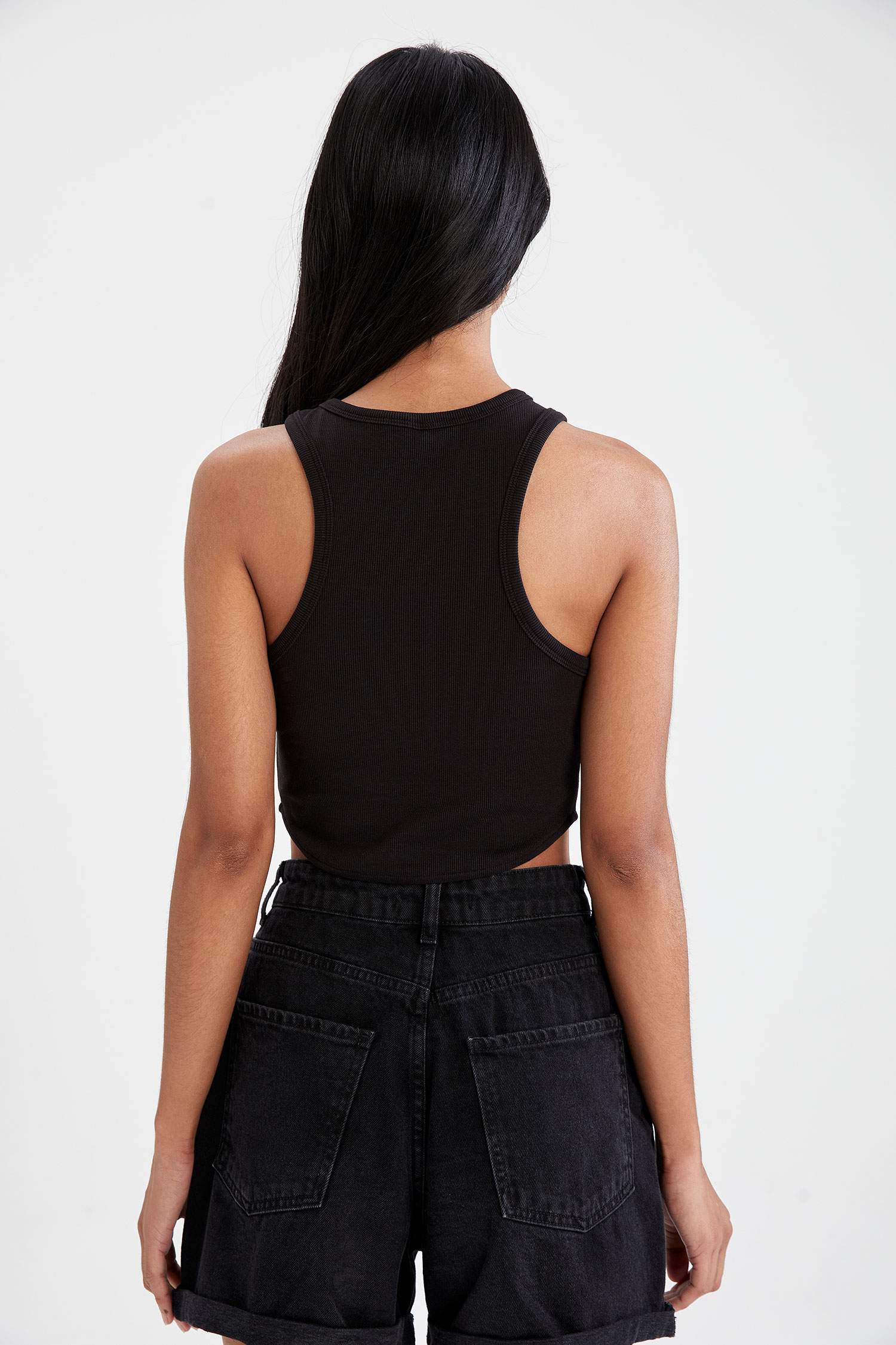 Halter Yaka Slim Fit Atlet