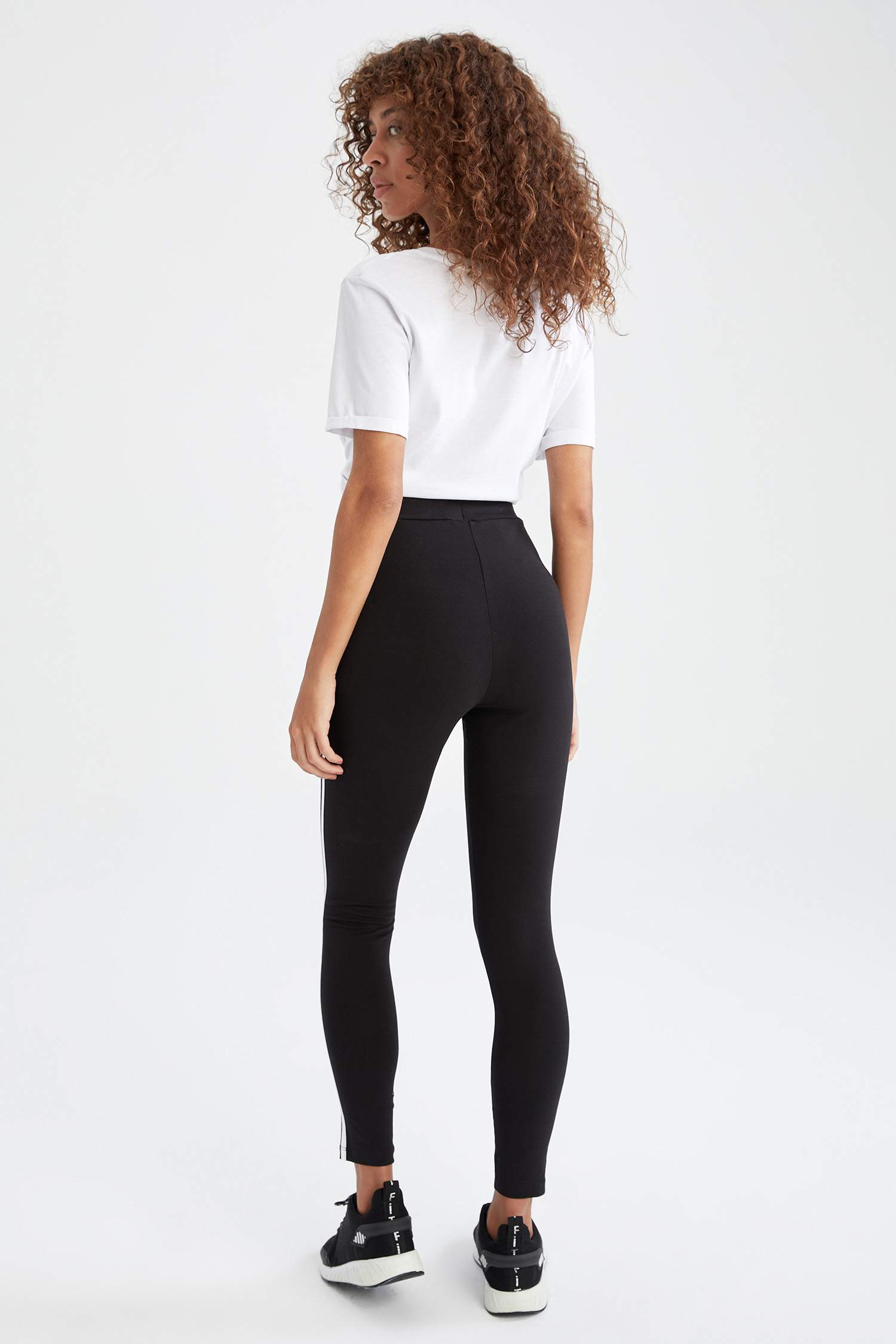 Şerit Detaylı Slim Fit Yüksek Bel Spor Tayt