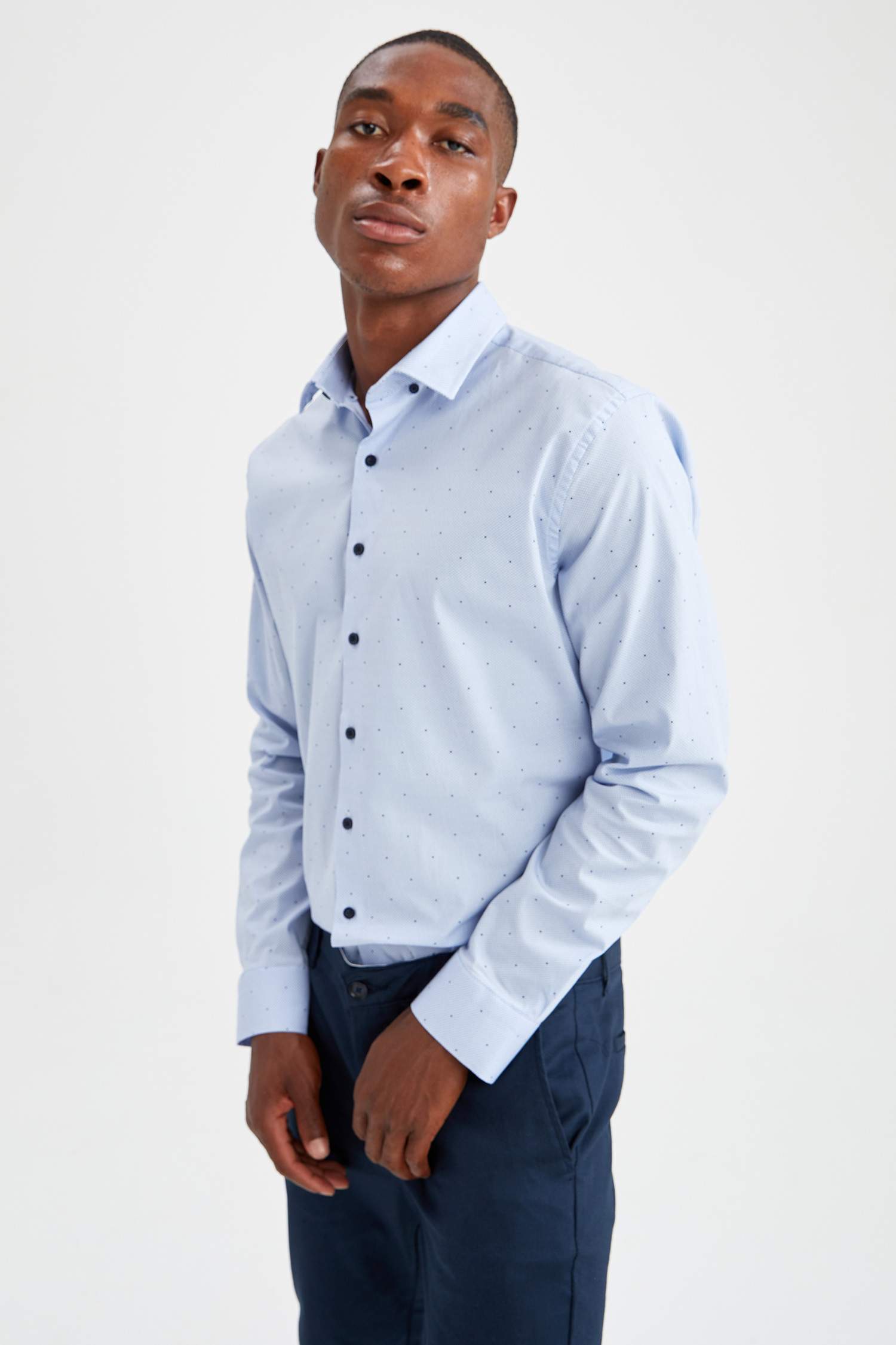 Modern Fit Klasik Uzun Kollu Desenli Gömlek