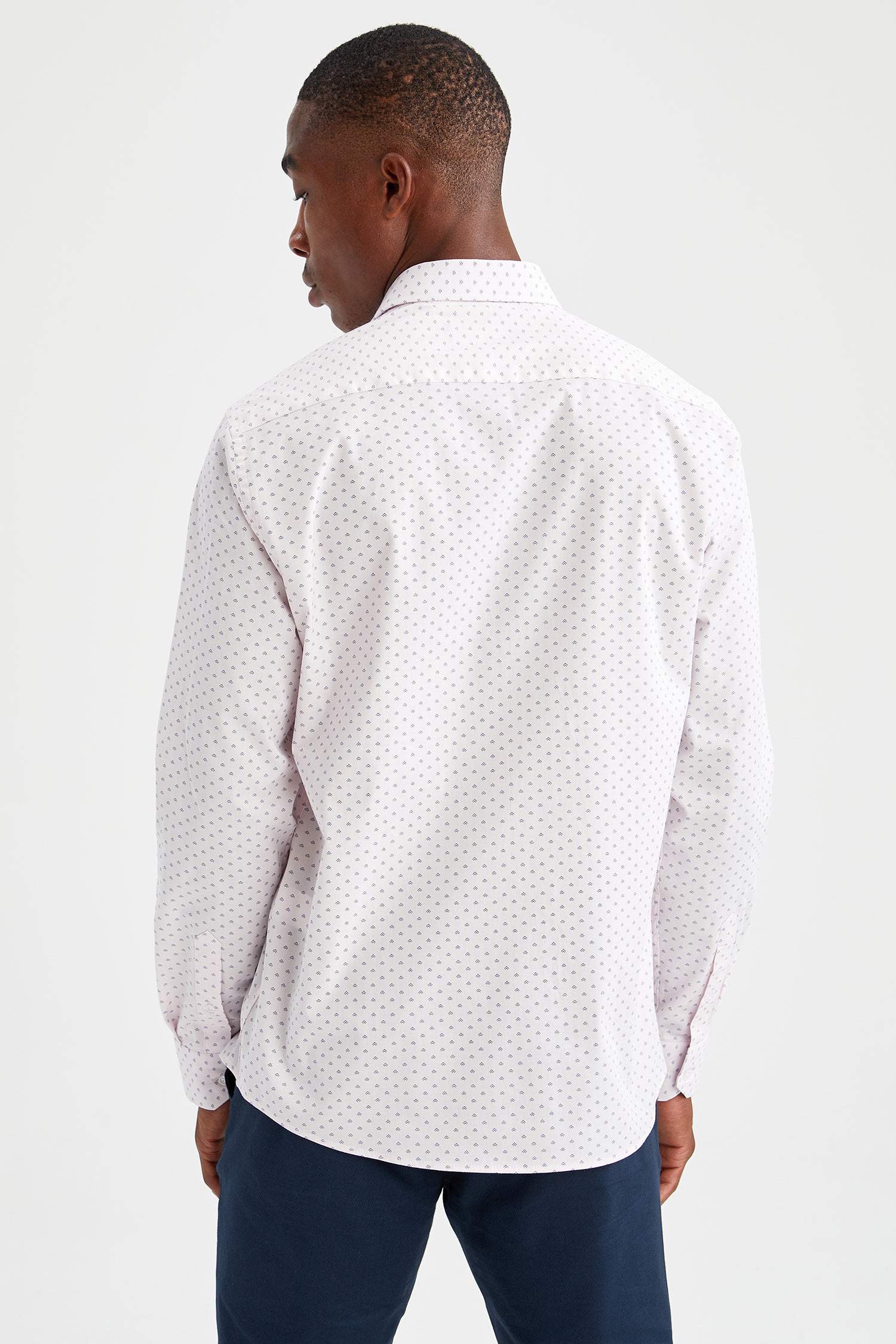 Modern Fit Klasik Uzun Kollu Desenli Gömlek