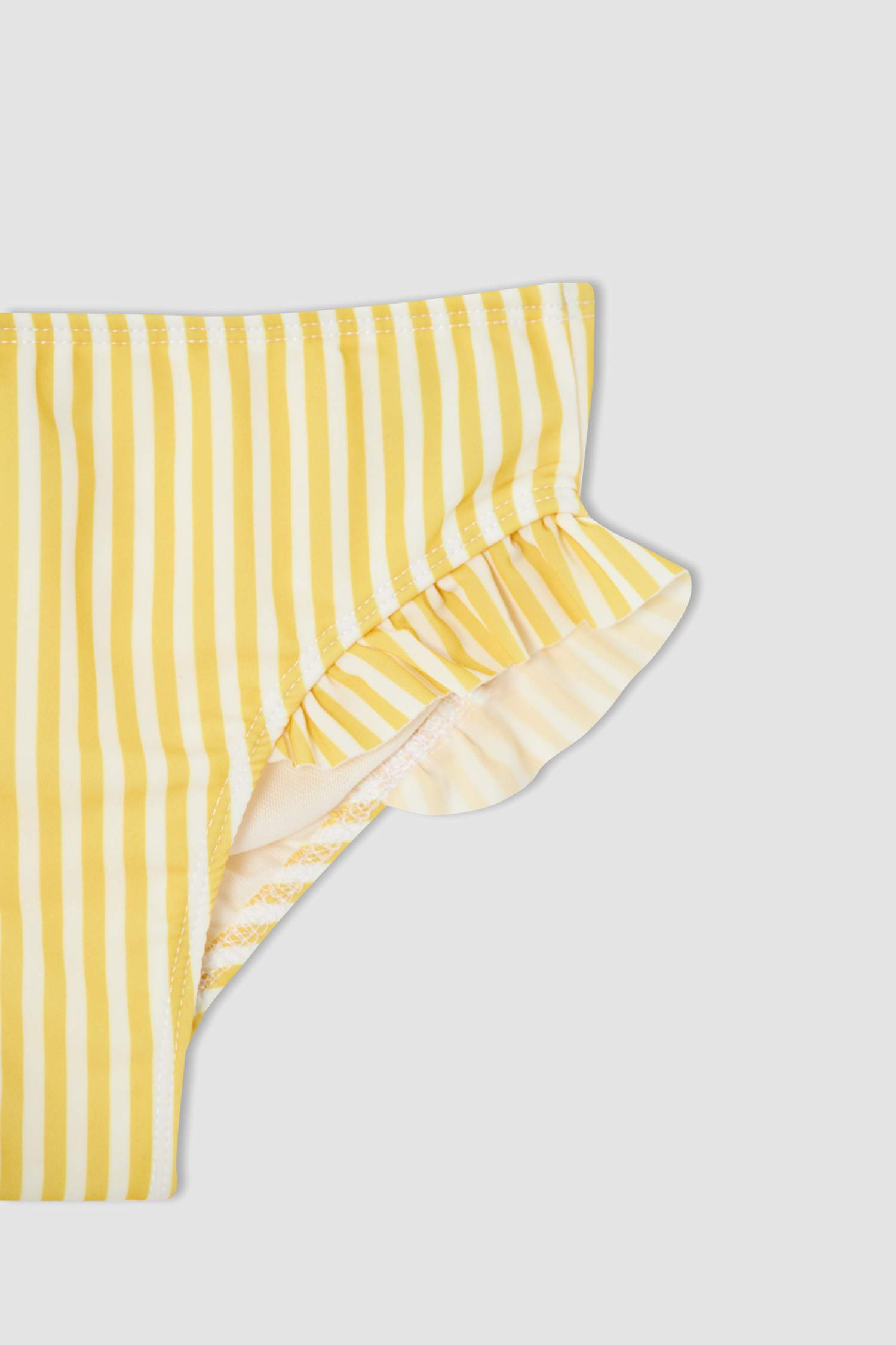 Kız Çocuk Çizgili Esnek Bikini Takımı