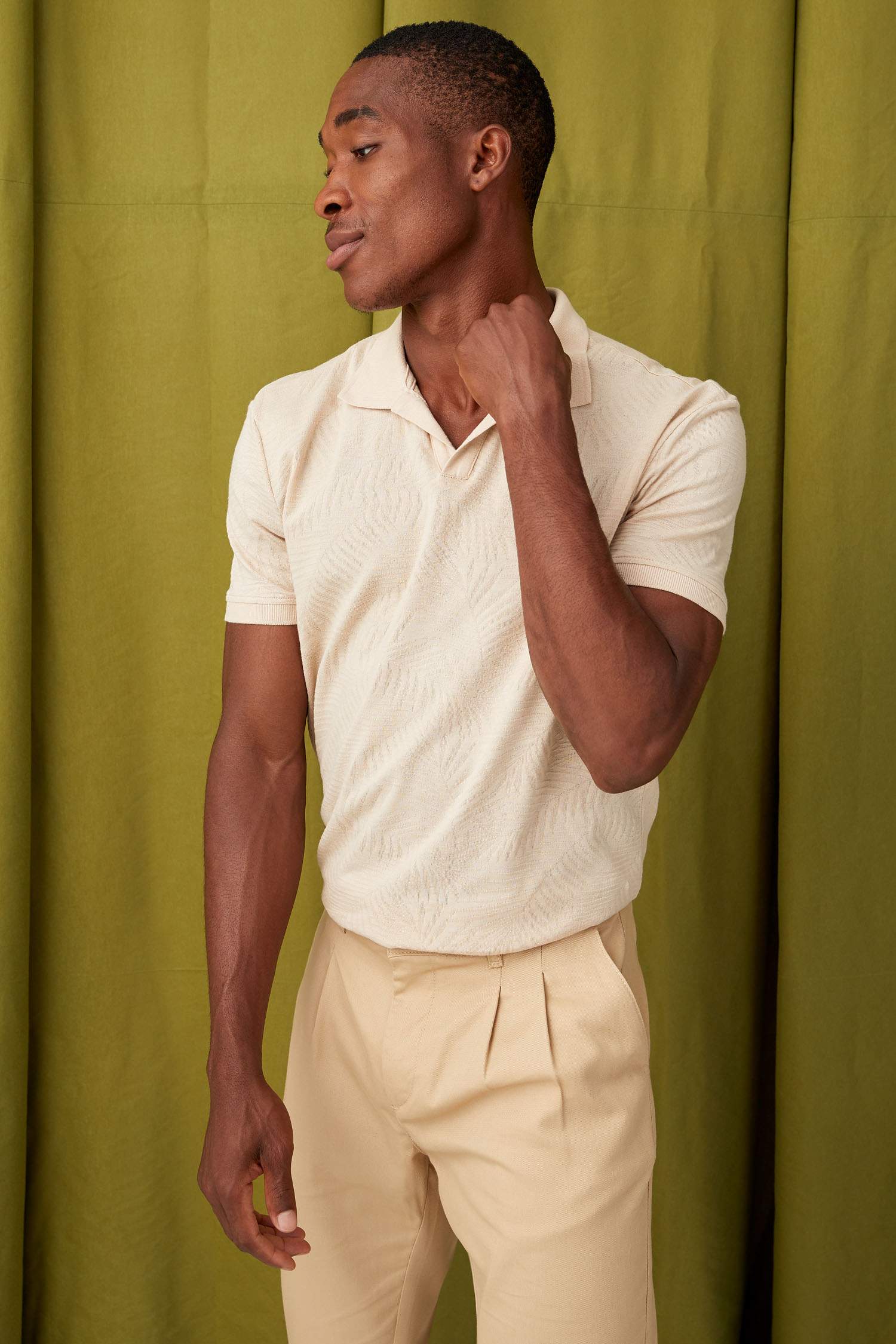 Modern Fit Polo Yaka Basic Kısa Kollu Tişört