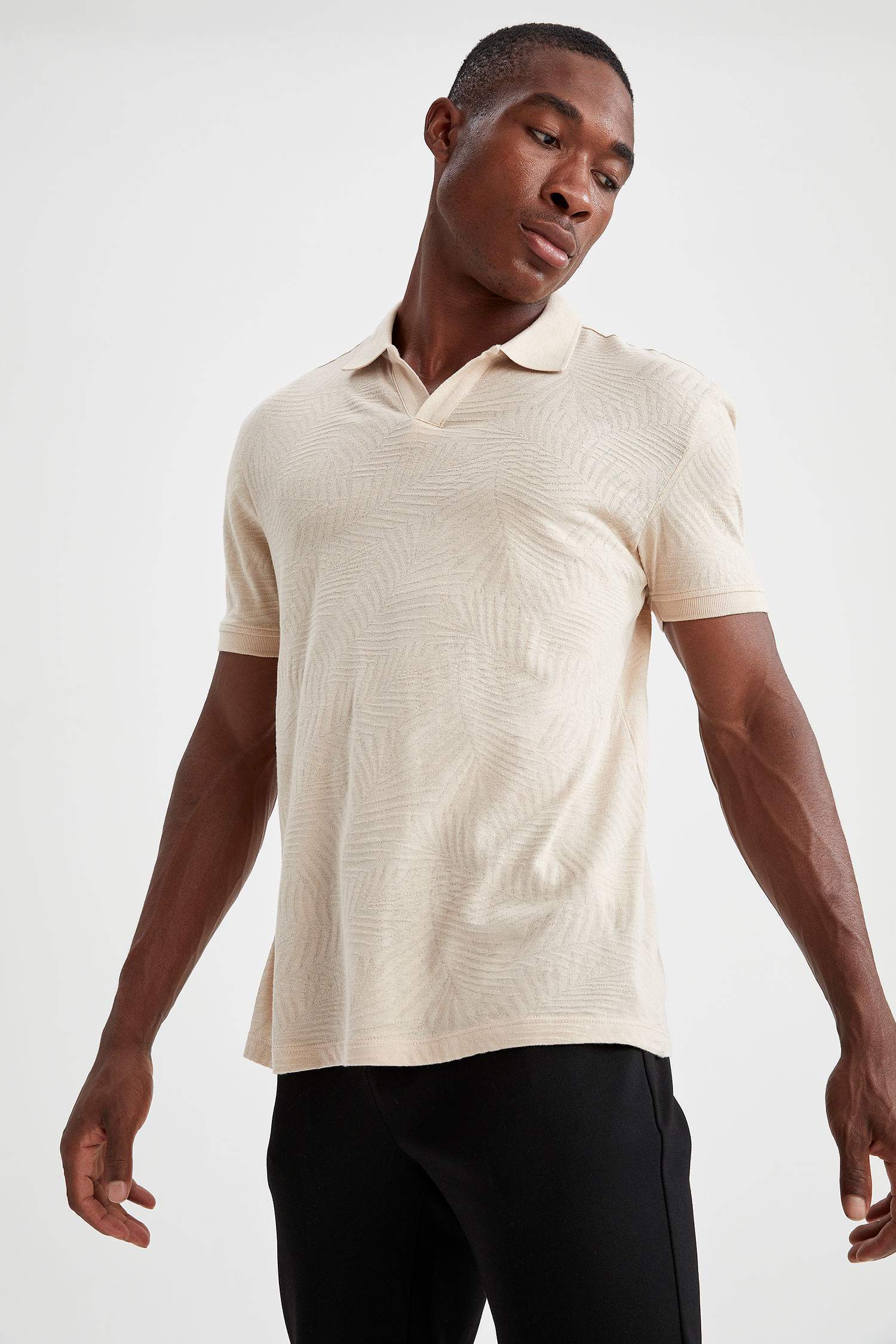 Modern Fit Polo Yaka Basic Kısa Kollu Tişört