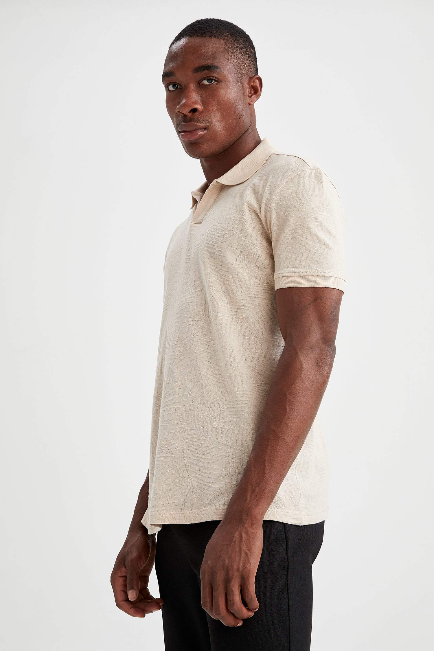 Modern Fit Polo Yaka Basic Kısa Kollu Tişört