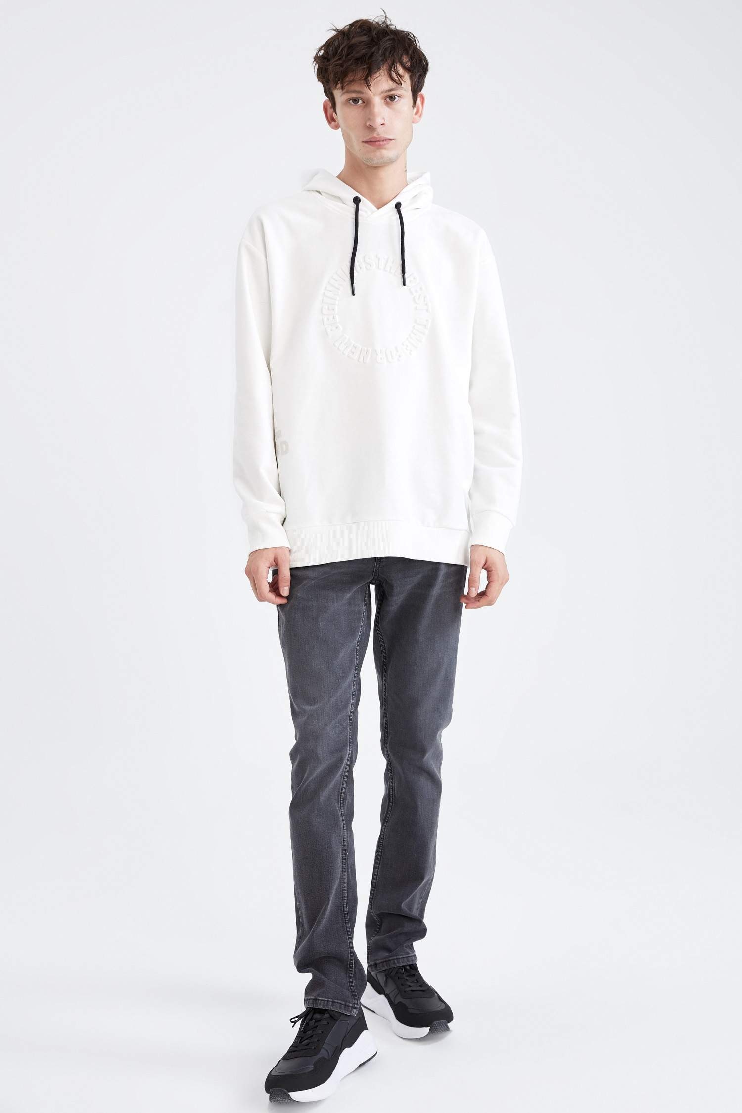 Oversize Fit Kapüşonlu Slogan Baskılı Yılbaşı Temalı İçi Yumuşak Tüylü Sweatshirt