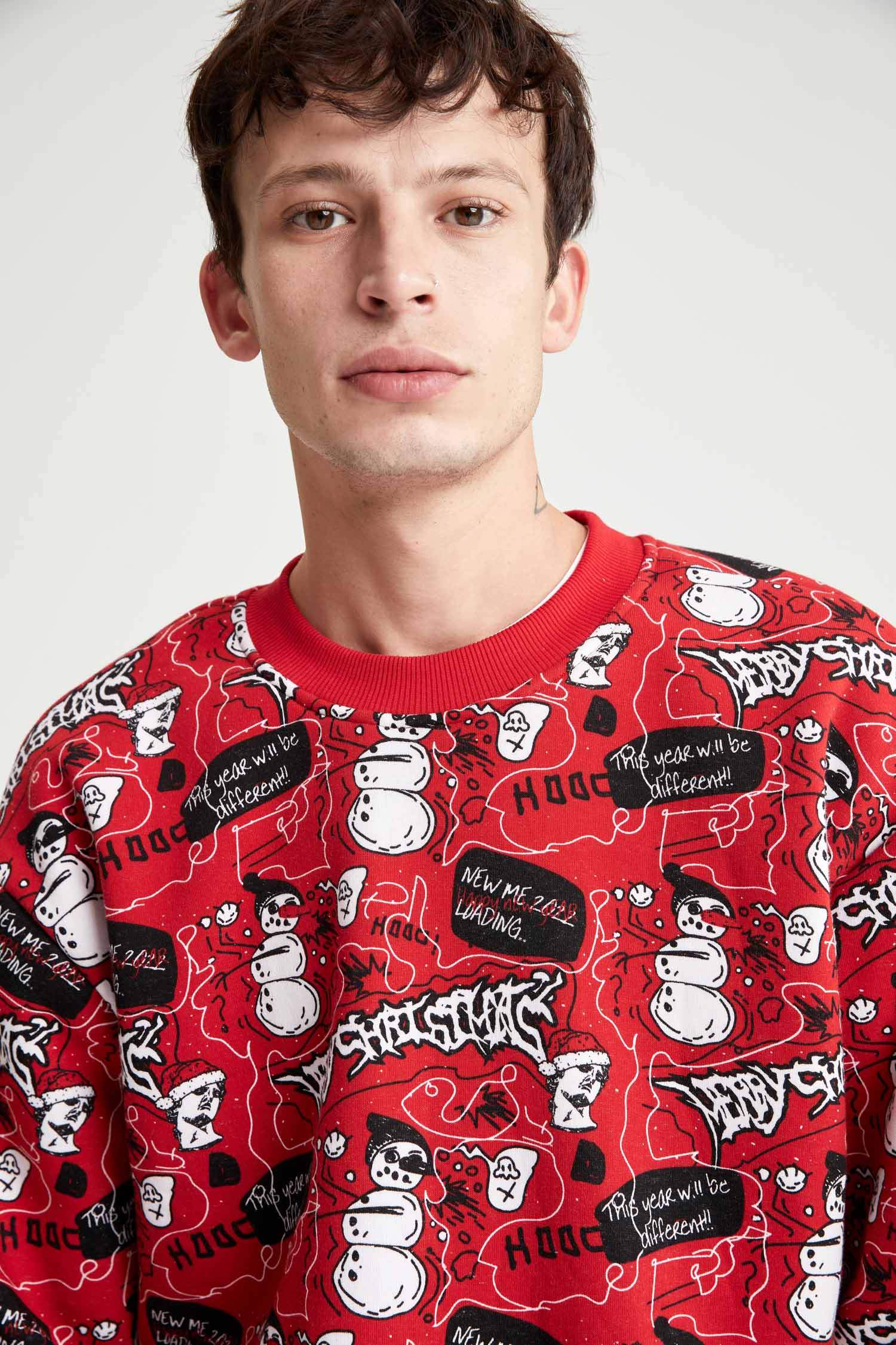 Yılbaşı Temalı Oversize Fit Bisiklet Yaka İçi Yumuşak Tüylü Sweatshirt