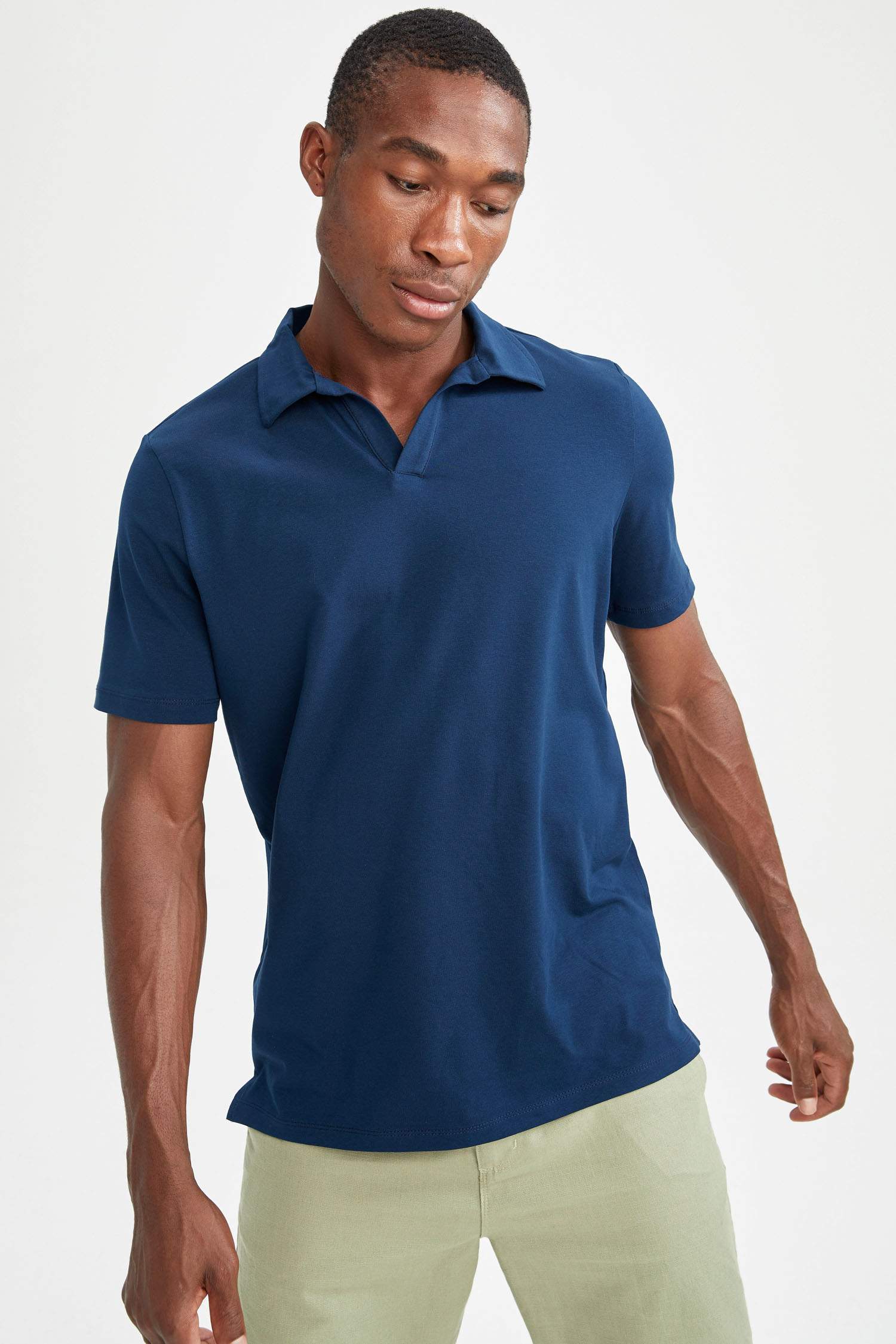 Regular Fit Polo Yaka Basic Kısa Kollu Tişört