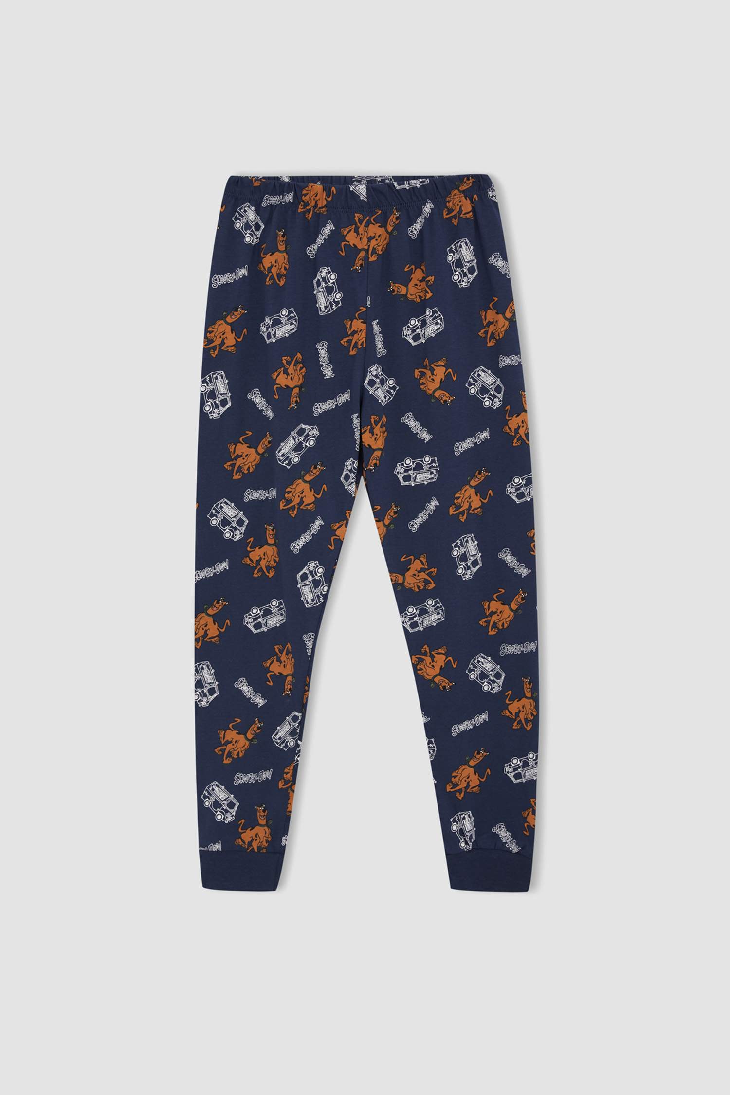 Defacto Erkek Çocuk Scooby Doo Lisanslı Pamuklu Uzun Kollu Pijama Takım. 1 Defacto Erkek Çocuk Scooby Doo Lisanslı Pamuklu Uzun Kollu Pijama Takım. 1