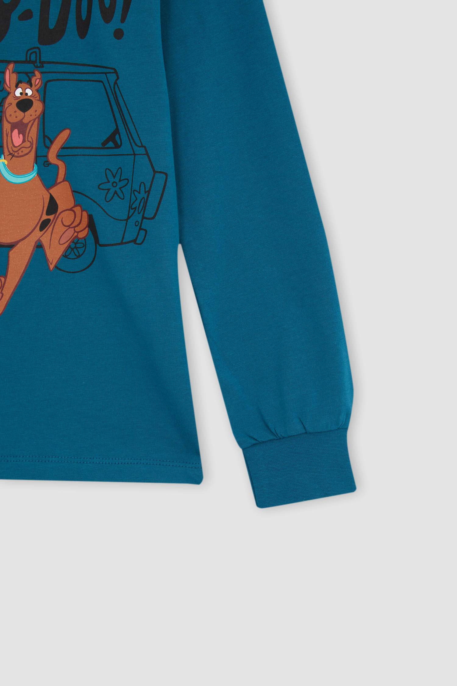 Defacto Erkek Çocuk Scooby Doo Lisanslı Pamuklu Uzun Kollu Pijama Takım. 8 Defacto Erkek Çocuk Scooby Doo Lisanslı Pamuklu Uzun Kollu Pijama Takım. 8
