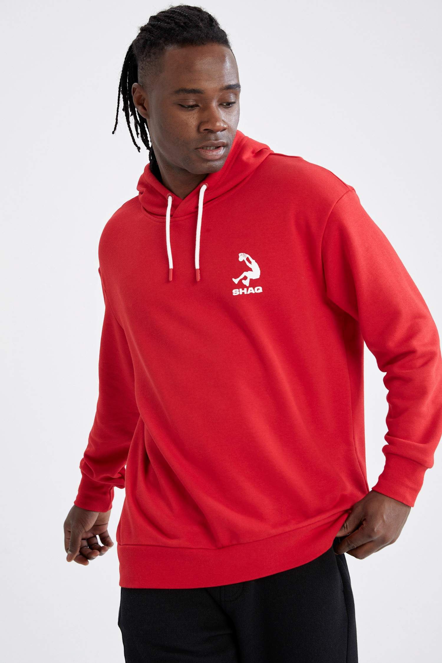 Shaquille O'Neal Lisanslı Oversize Fit Kapüşonlu Sırt Baskılı Sweatshirt
