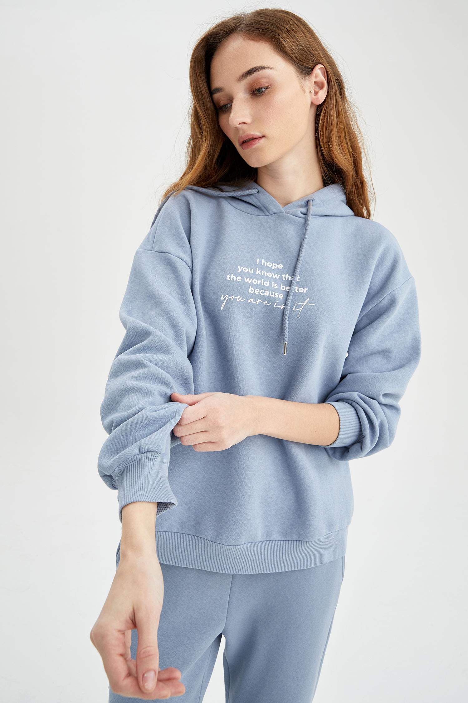 Kapüşonlu Baskılı Relax Fit İçi Yumuşak Tüylü Sweatshirt