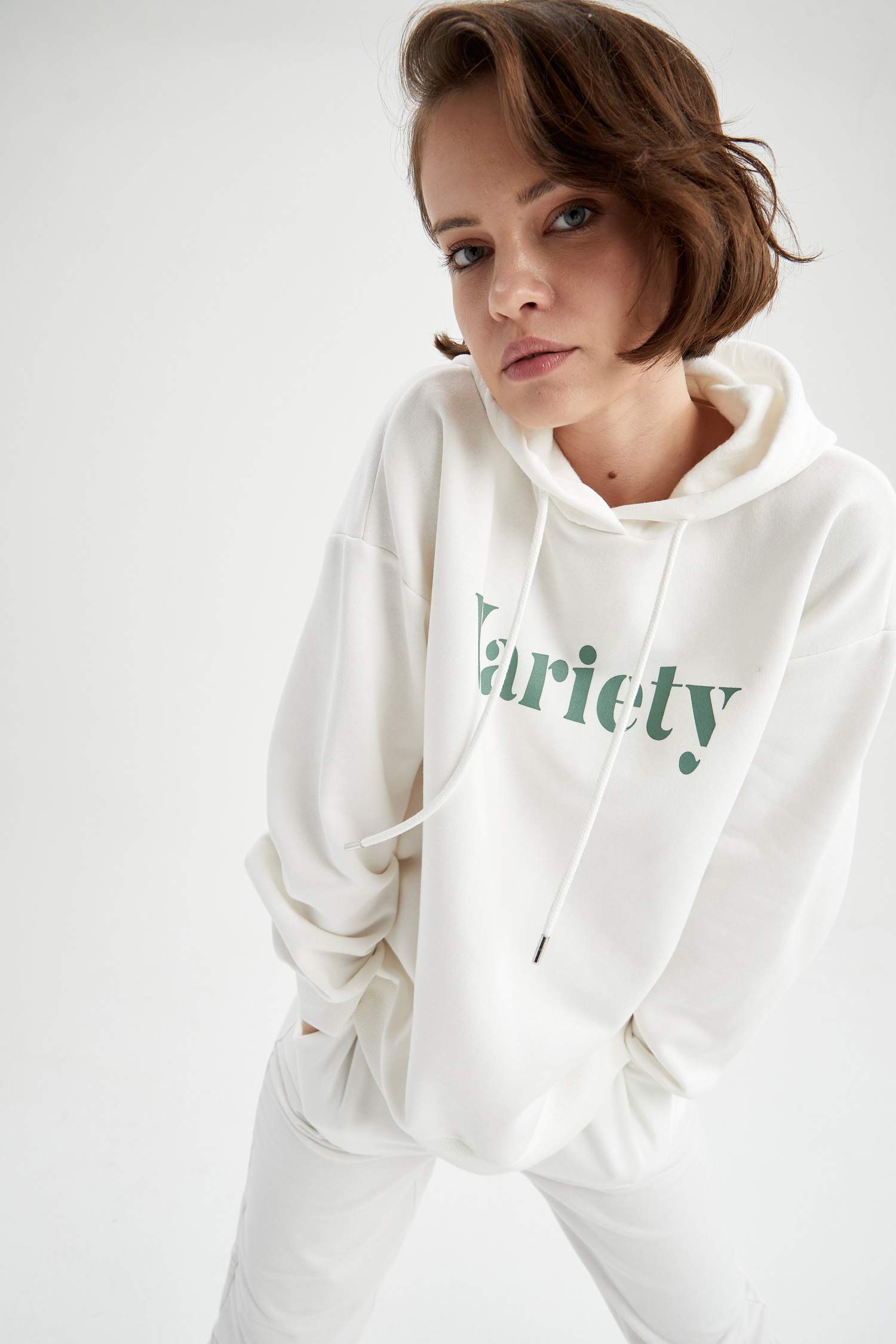 Kapüşonlu Baskılı Relax Fit İçi Yumuşak Tüylü Sweatshirt
