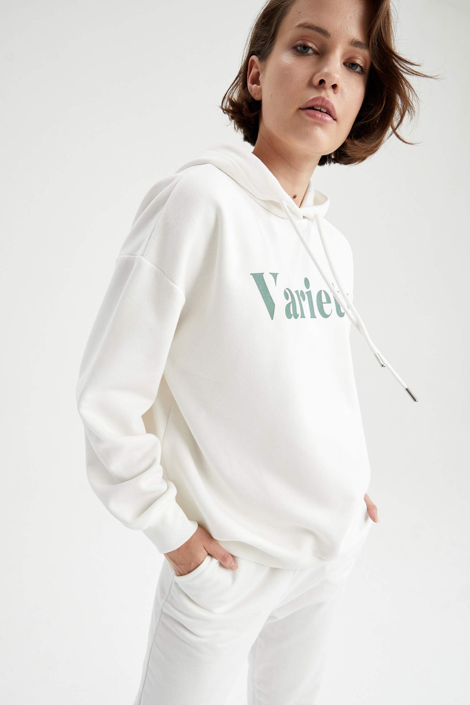 Kapüşonlu Baskılı Relax Fit İçi Yumuşak Tüylü Sweatshirt