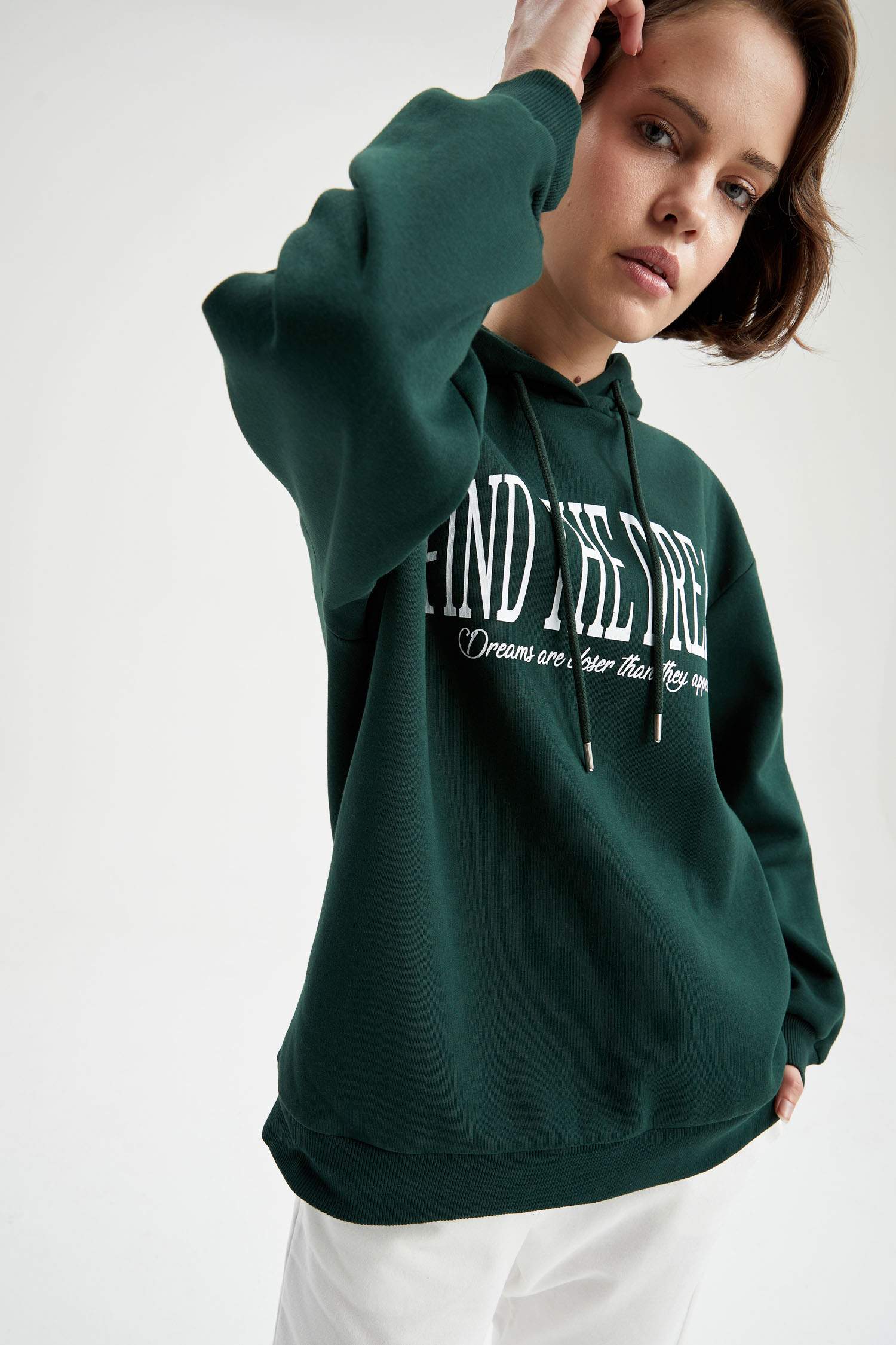 Kapüşonlu Baskılı Relax Fit İçi Yumuşak Tüylü Sweatshirt