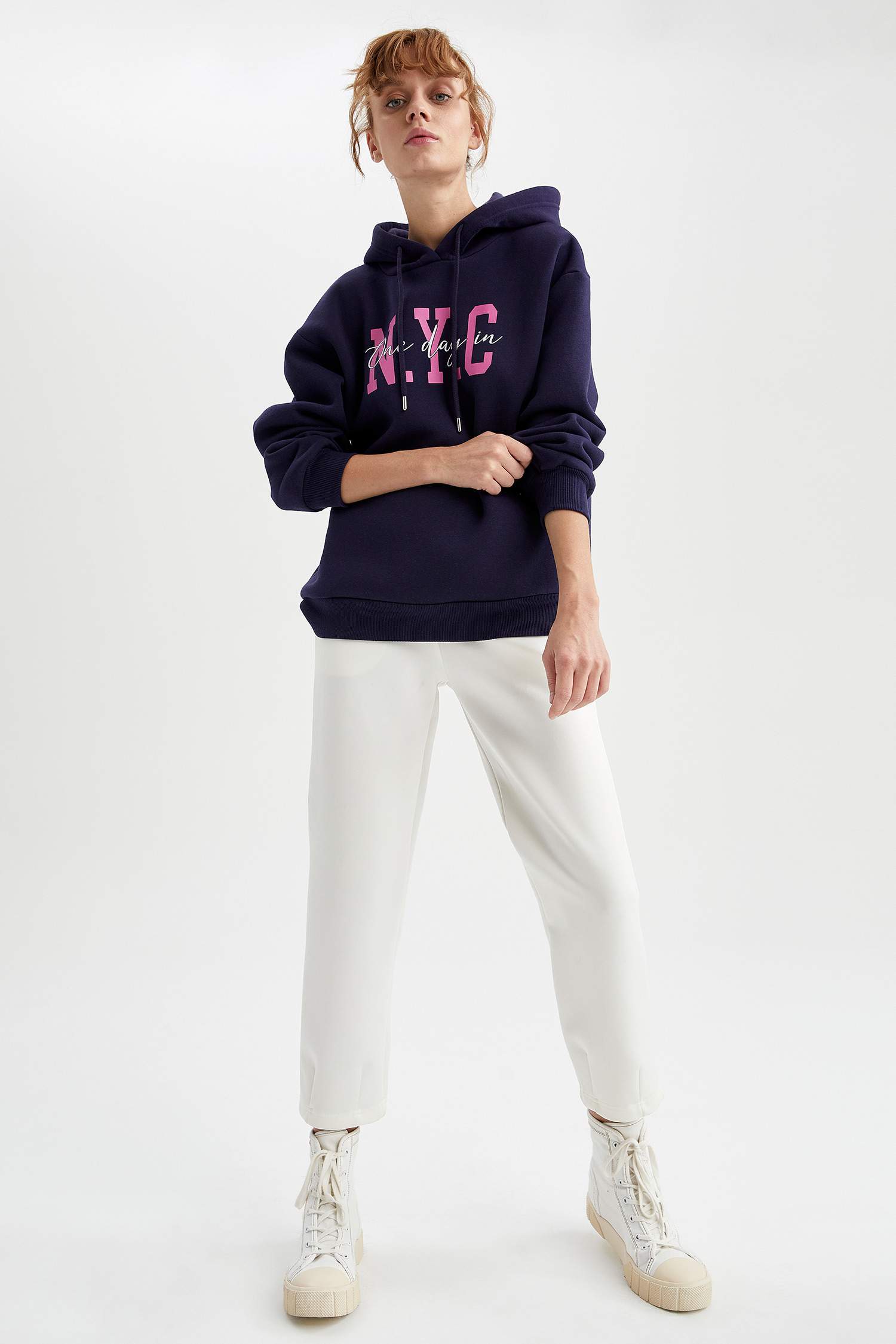 Kapüşonlu Baskılı Relax Fit İçi Yumuşak Tüylü Sweatshirt